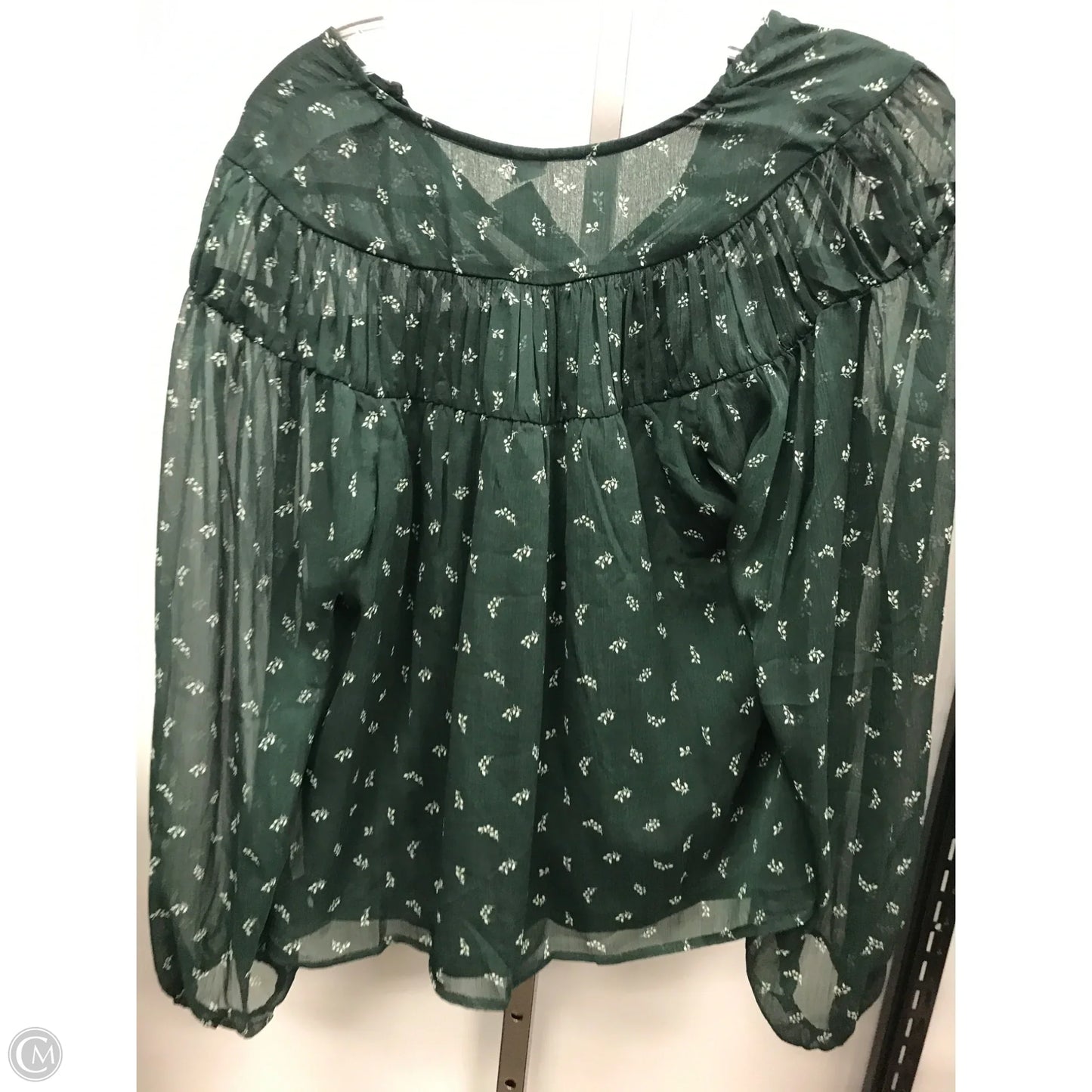 Top Long Sleeve By Old Navy In Green, Size: M
