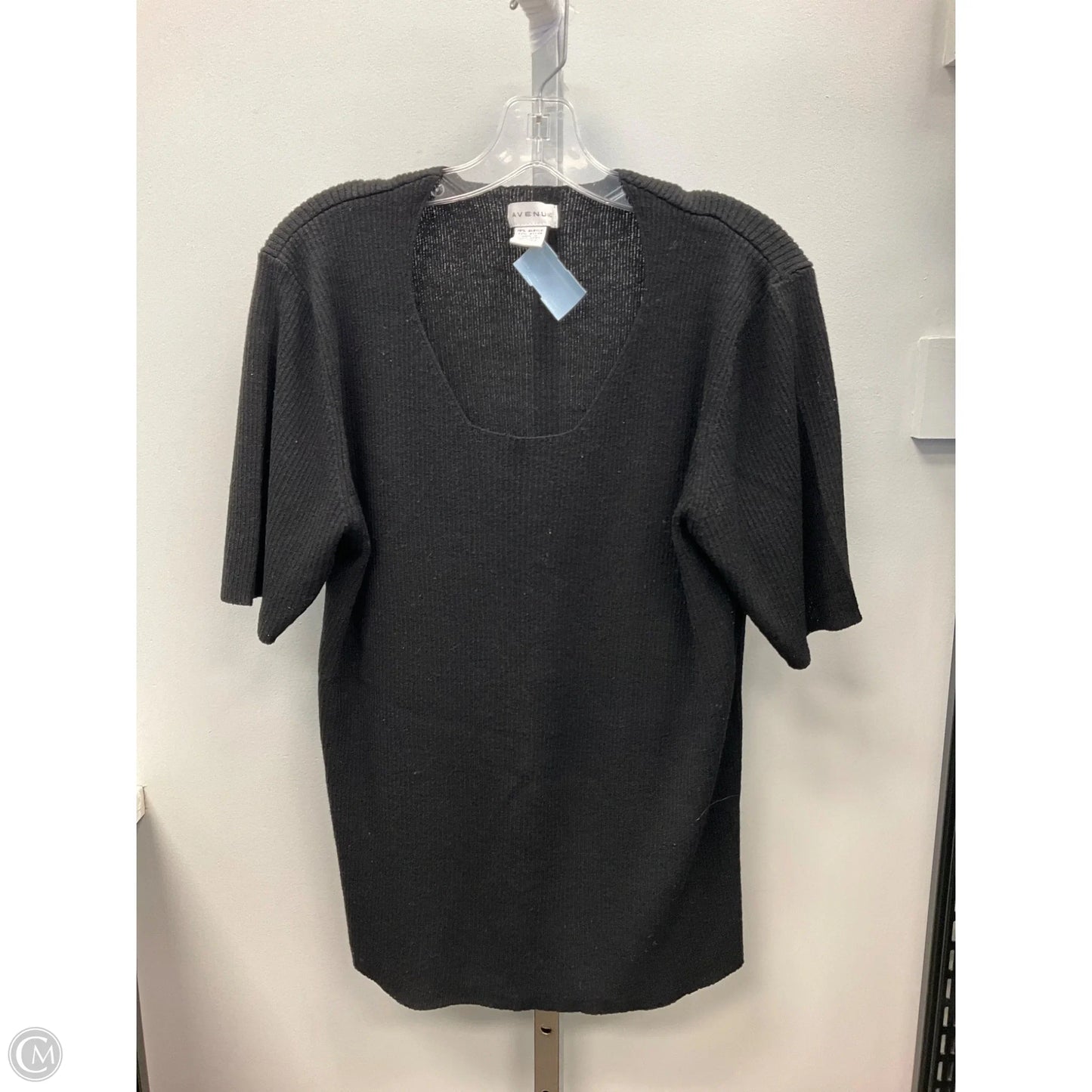 Sweater Short Sleeve By Avenue In Black, Size: 2x
