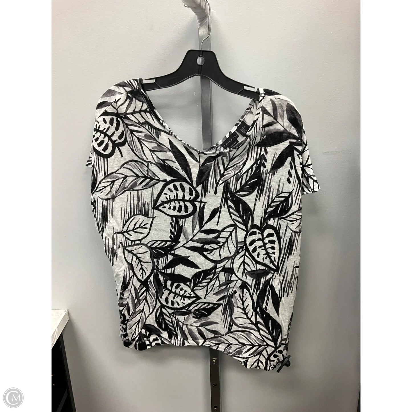 Top Short Sleeve By Tahari In Black & White, Size: Xl