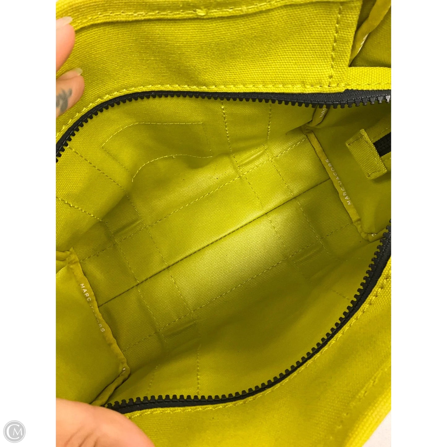 Handbag Luxury Designer By Marc Jacobs, Size: Medium