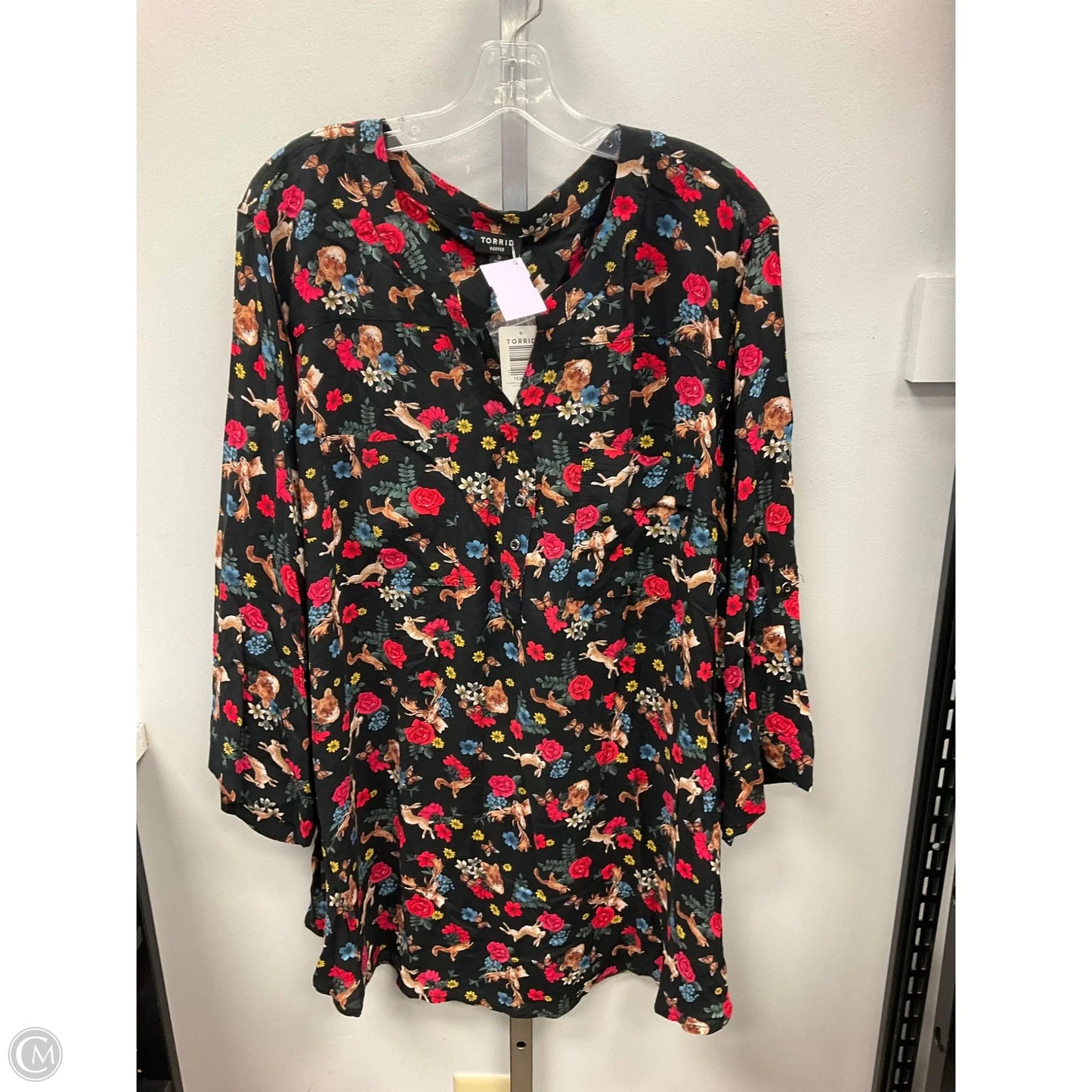 Top Long Sleeve By Torrid In Black & Red, Size: 4x