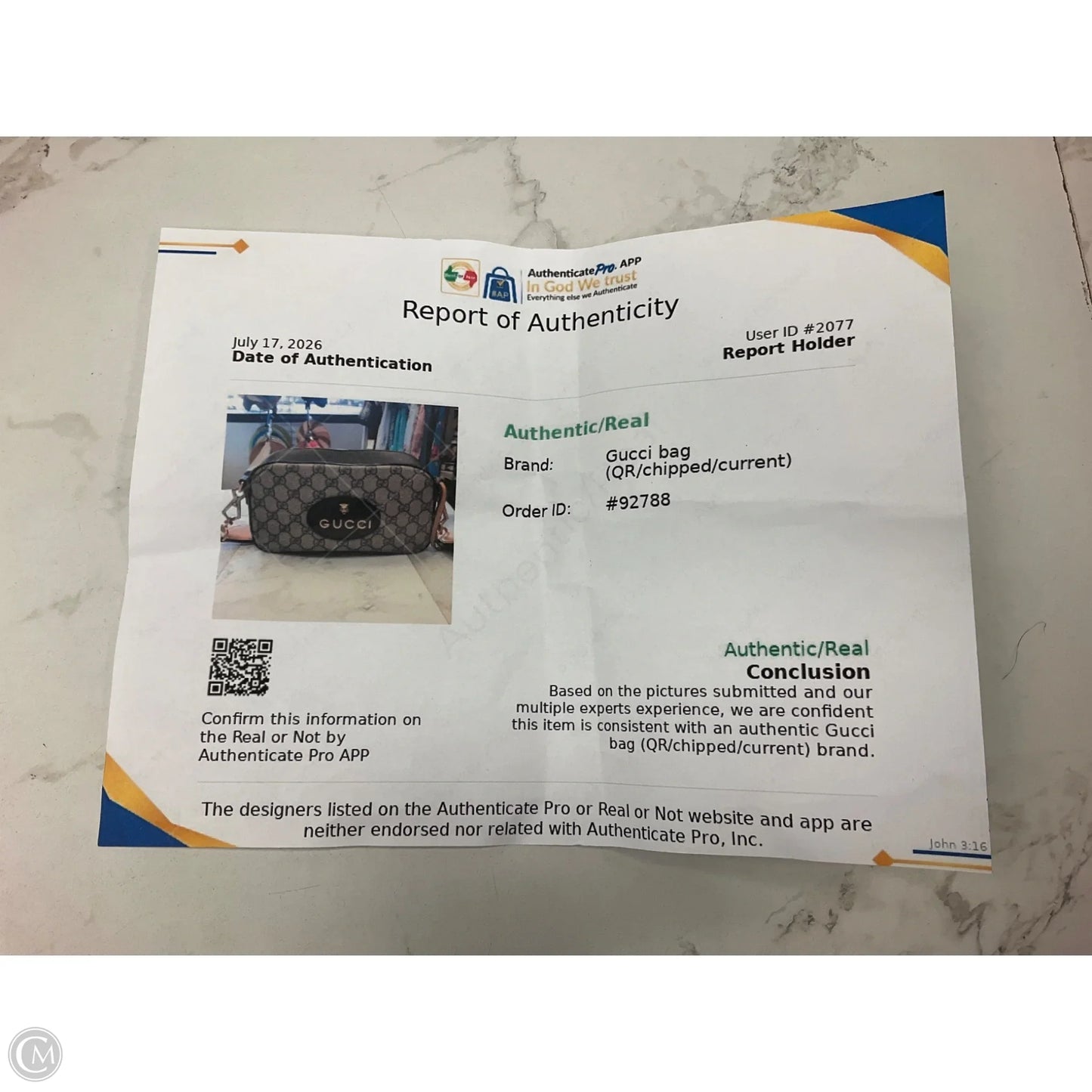 Crossbody Luxury Designer By Gucci, Size: Small