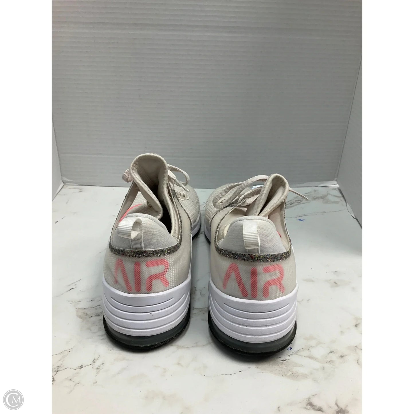 Shoes Athletic By Nike In Cream, Size: 10