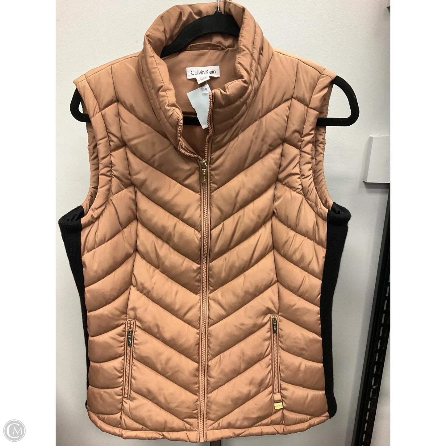 Vest Puffer & Quilted By Calvin Klein In Tan, Size: M