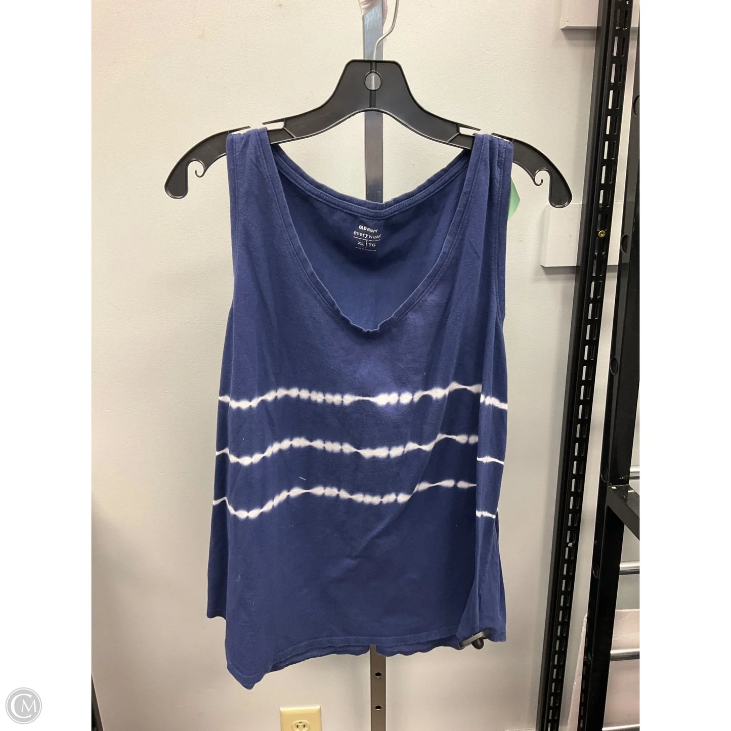 Top Sleeveless By Old Navy In Blue, Size: Xl