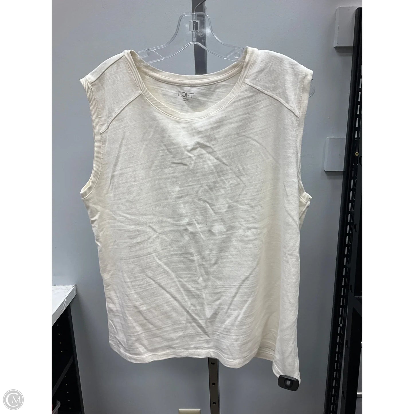 Top Sleeveless Basic By Loft In Cream, Size: Xl