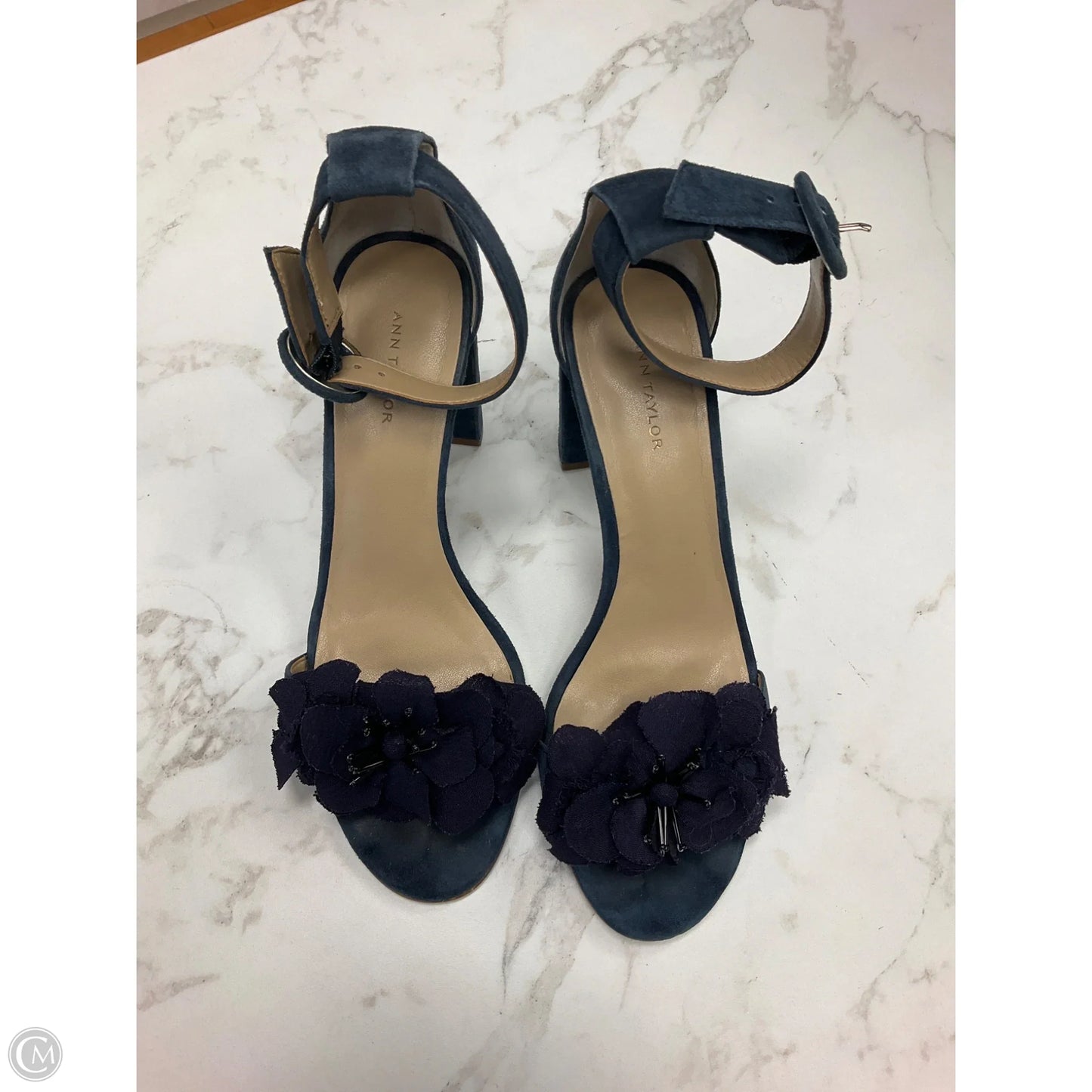 Shoes Heels Block By Ann Taylor In Navy, Size: 6.5