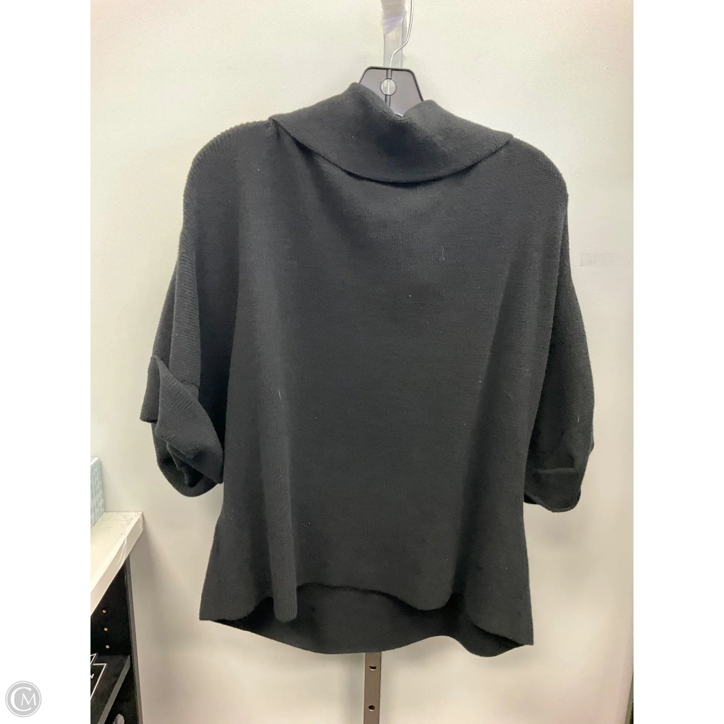 Sweater Short Sleeve By 525 America In Black, Size: M