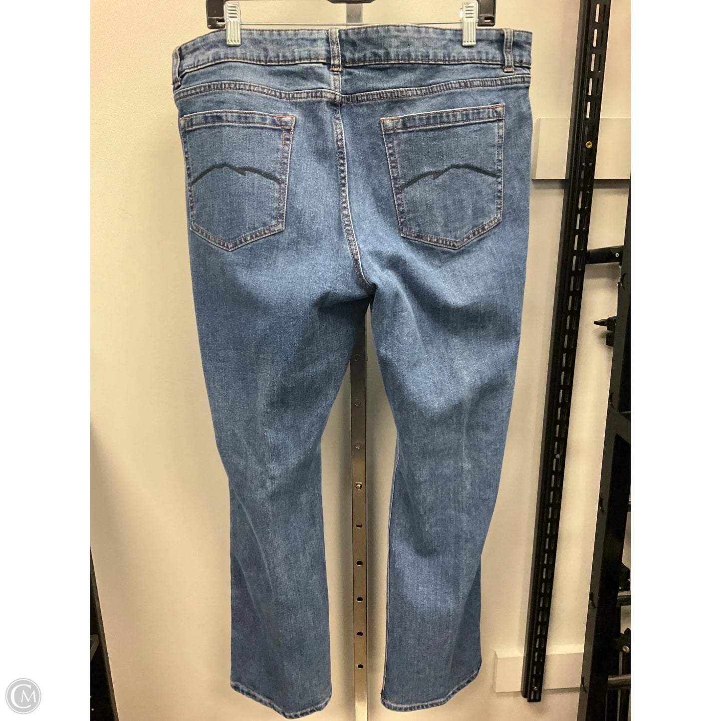 Jeans Flared By Clothes Mentor In Blue Denim, Size: 16