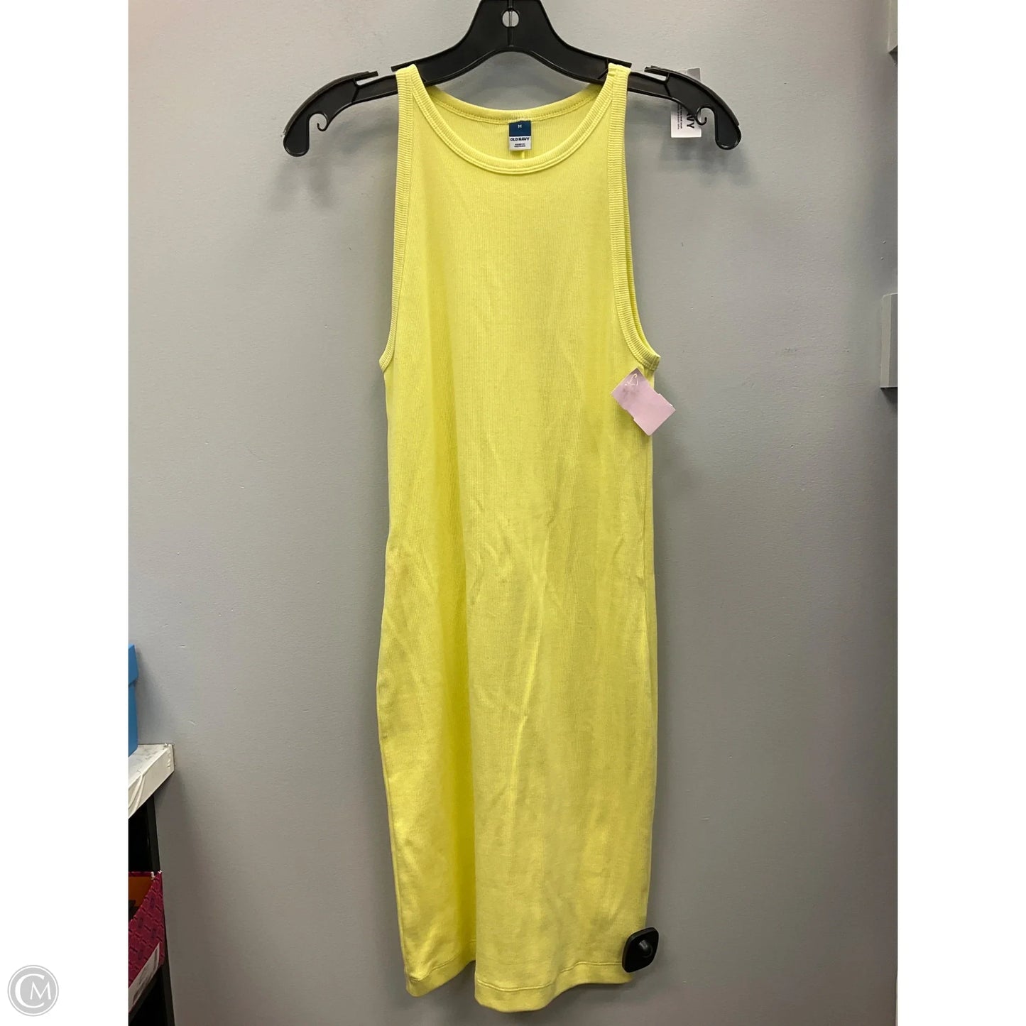 Dress Casual Short By Old Navy In Yellow, Size: M
