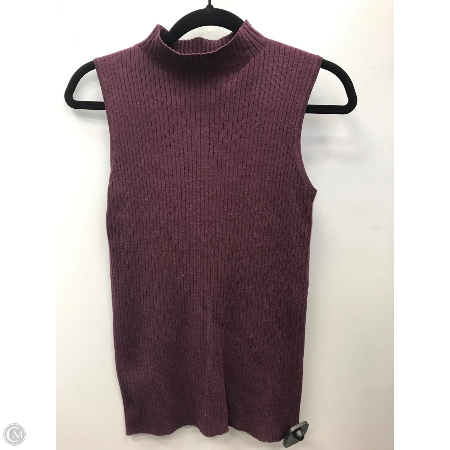 Top Sleeveless By Ann Taylor In Maroon, Size: S