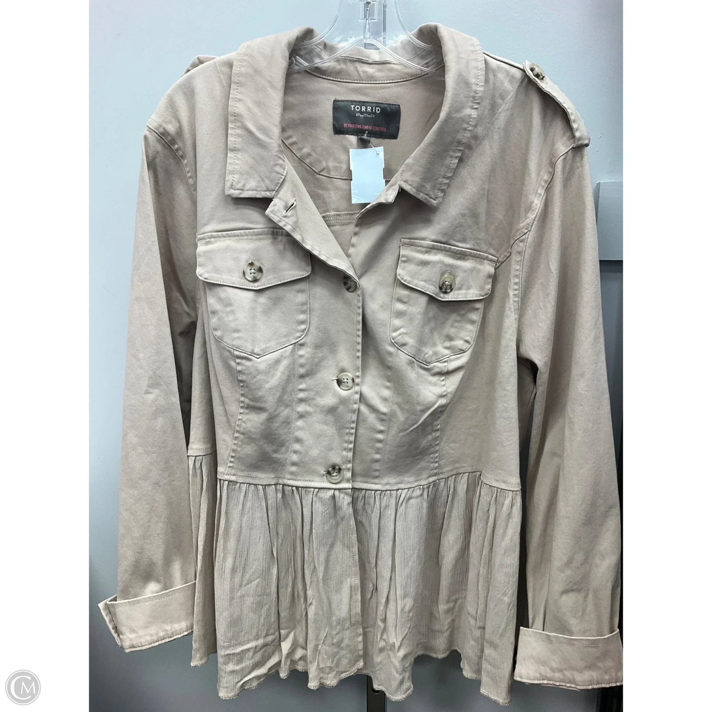 Top Long Sleeve By Torrid In Beige, Size: 2x