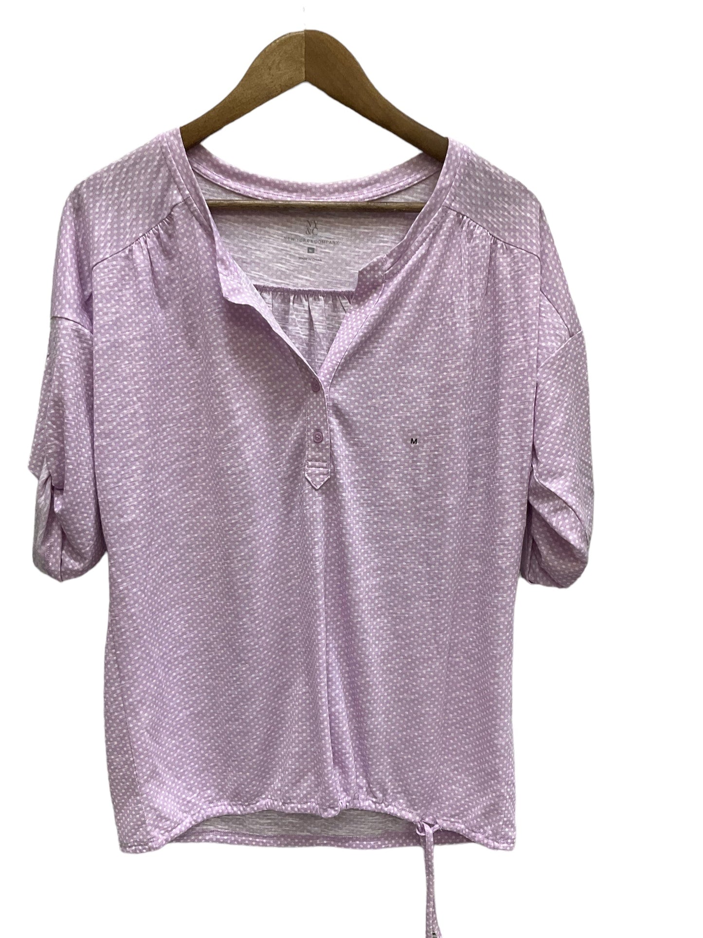 Top Short Sleeve By New York And Co Size: M