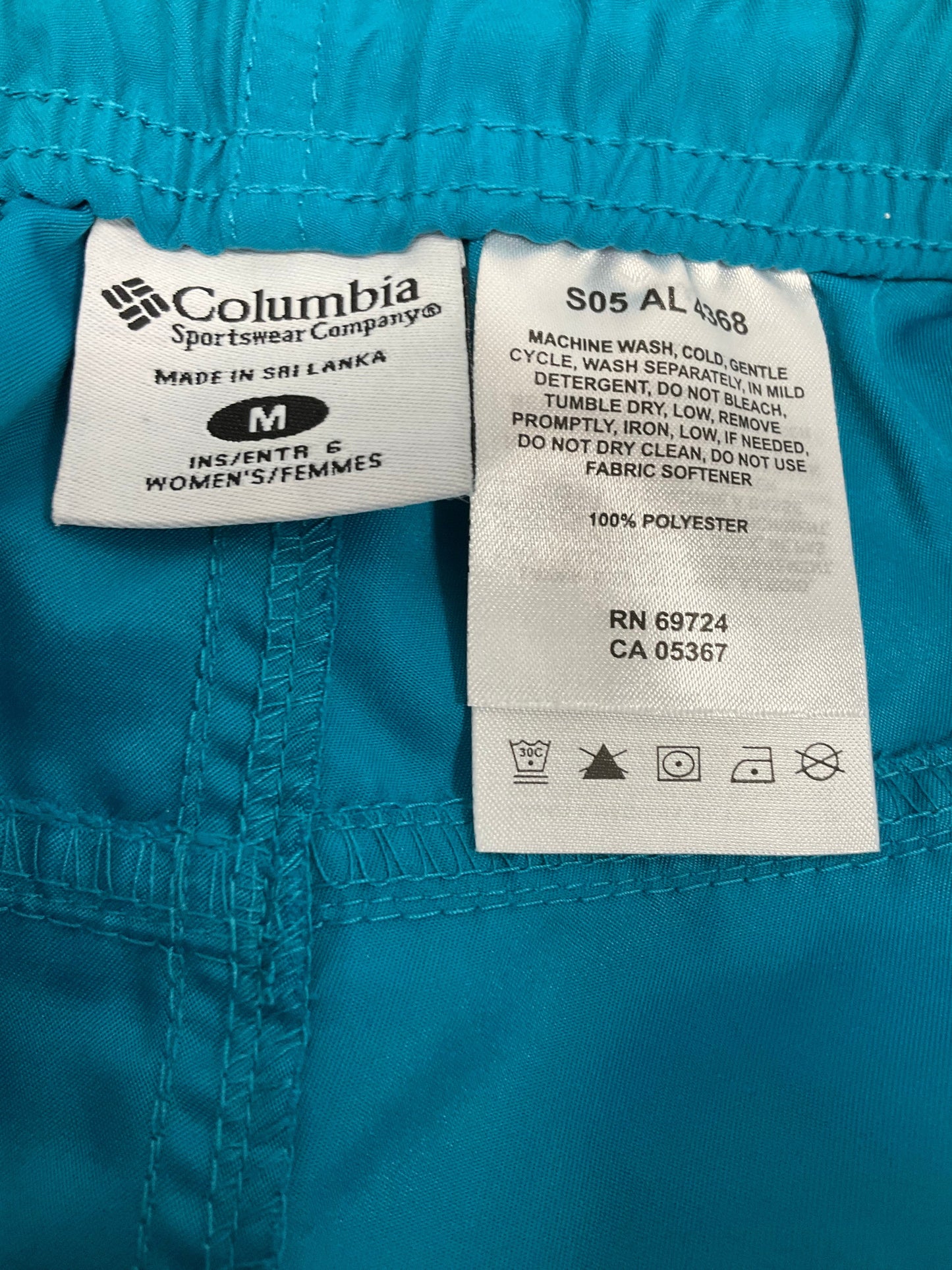 Shorts By Columbia Size: M