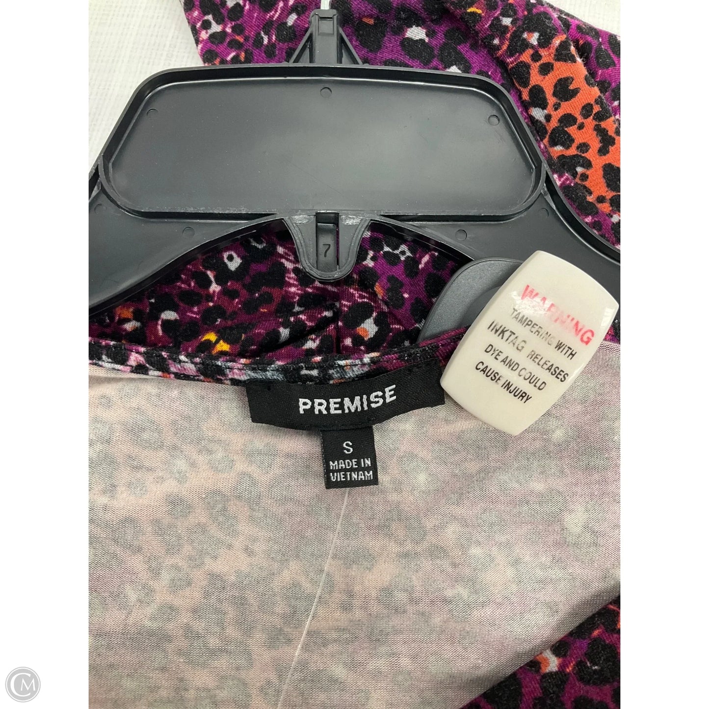 Top Short Sleeve By Premise In Leopard Print, Size: S