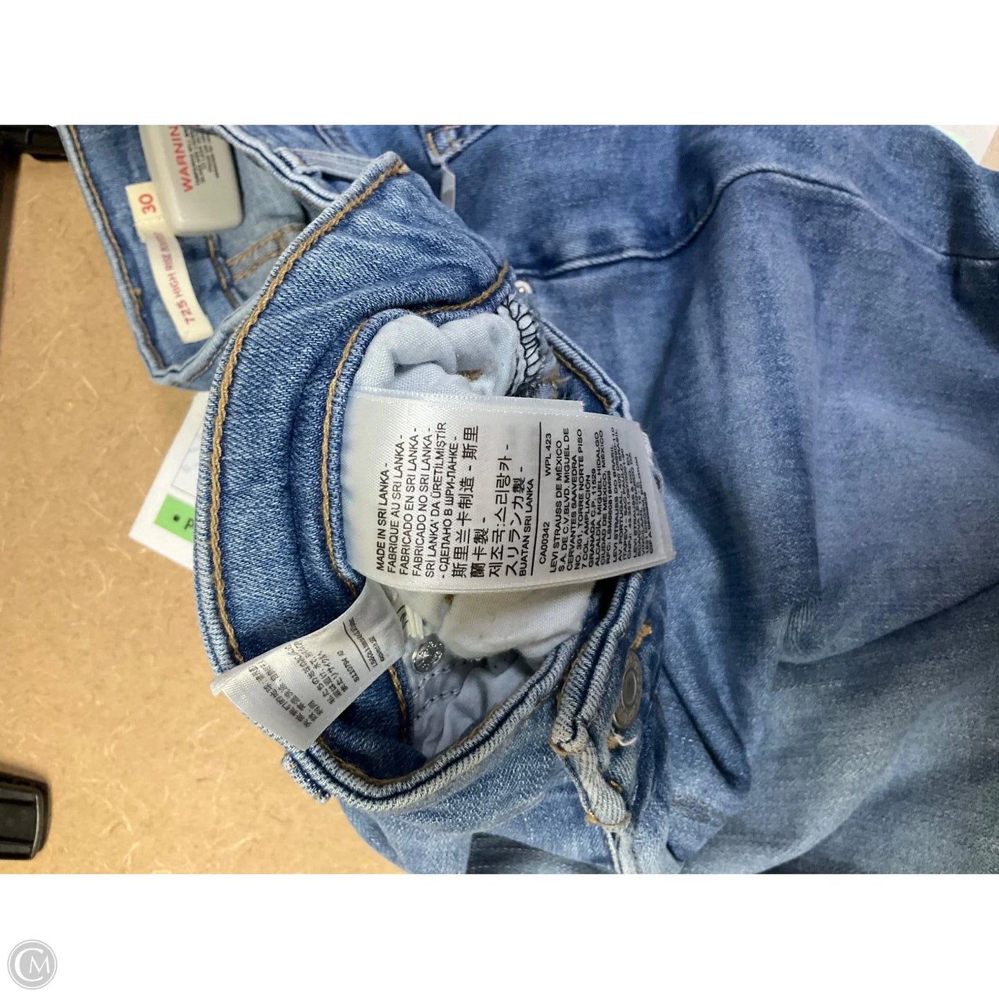 Jeans Boot Cut By Levis In Blue Denim, Size: 10