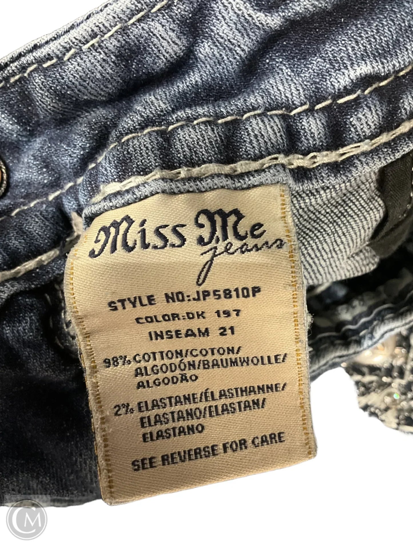 Jeans Cropped By Miss Me Size: 10