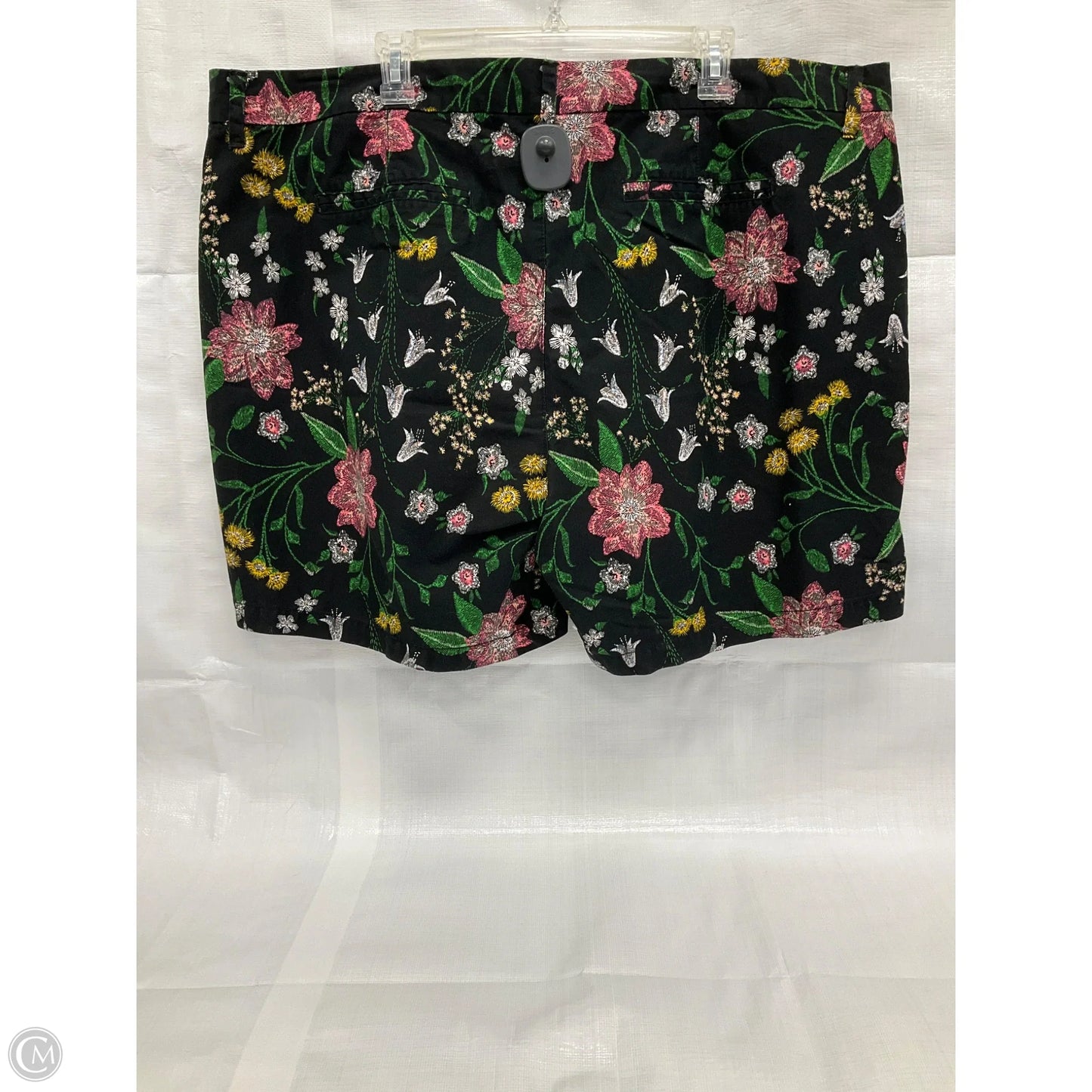 Shorts By Old Navy In Black, Size: 22