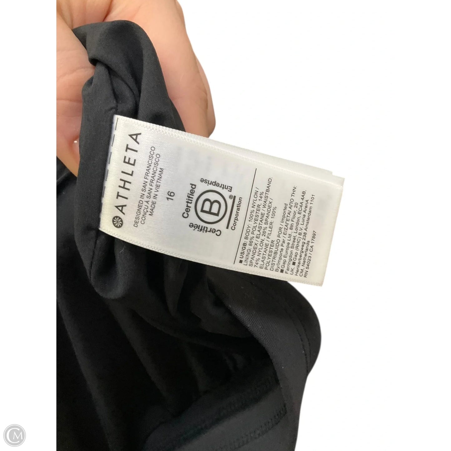 Athletic Shorts By Athleta In Black, Size: 1x