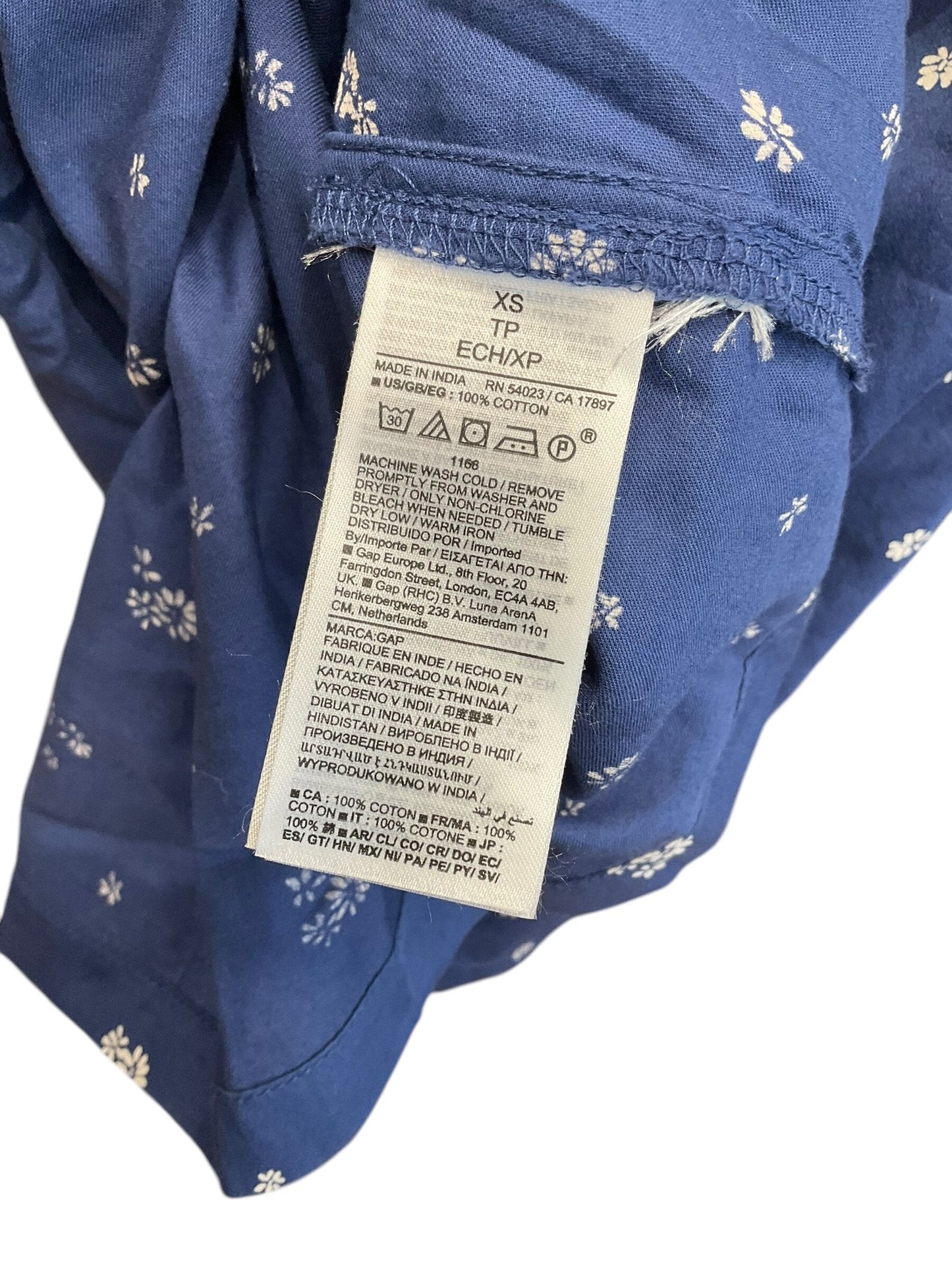 Top Short Sleeve By Gap Size: Xs