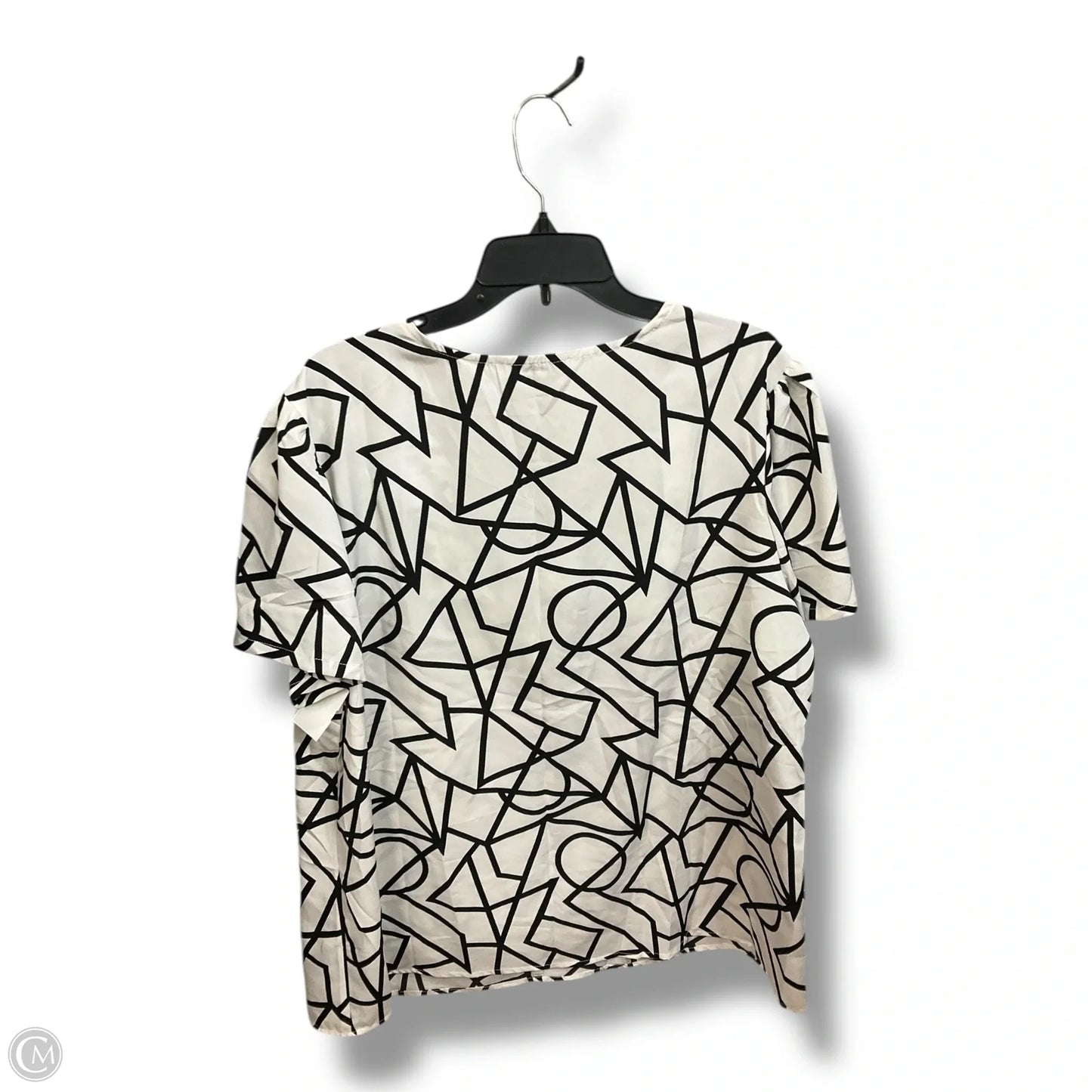 Top Short Sleeve By Clothes Mentor In Black & White, Size: 2x