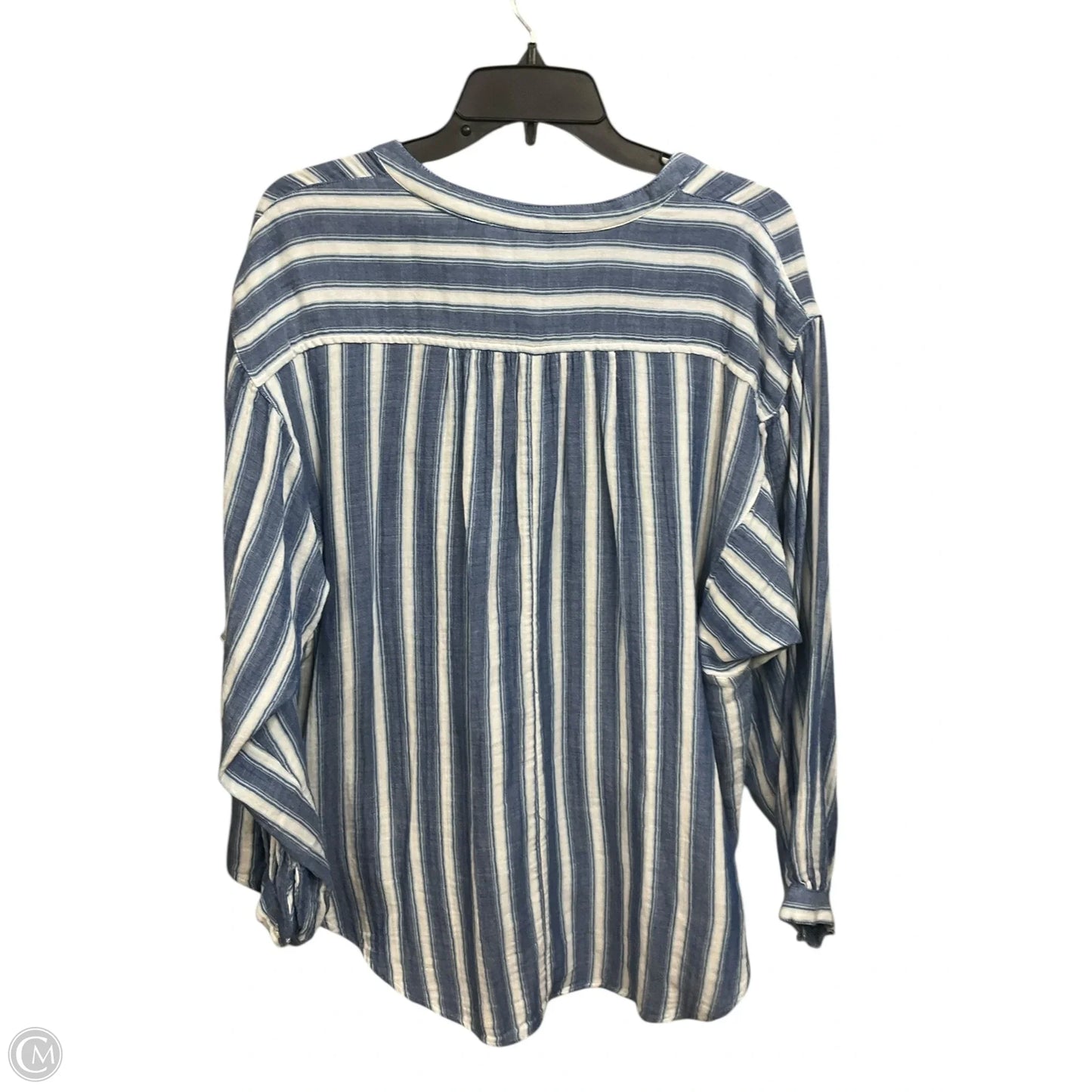 Top Long Sleeve By Old Navy In Blue & White, Size: Xl
