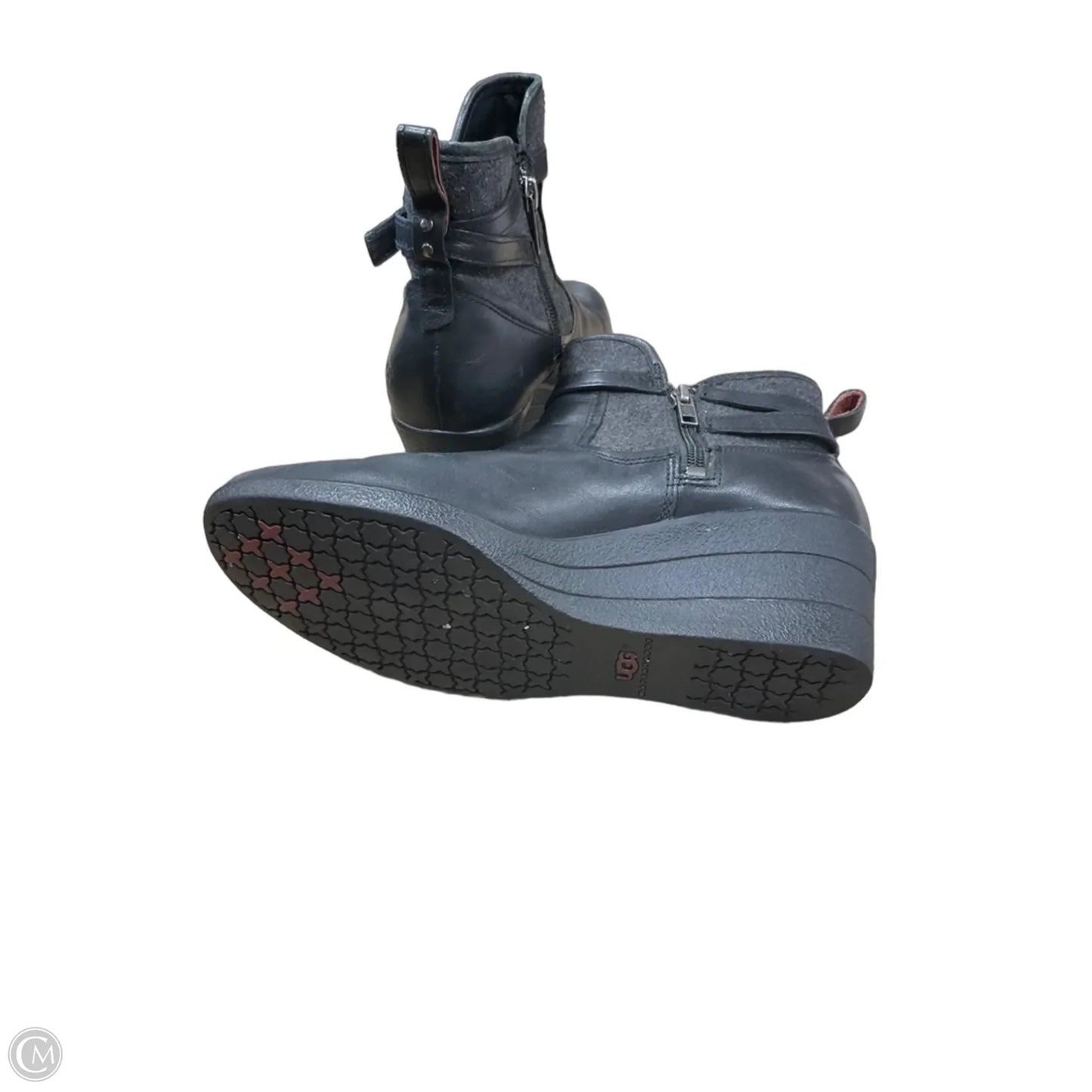 Boots Designer By Ugg In Black, Size: 7