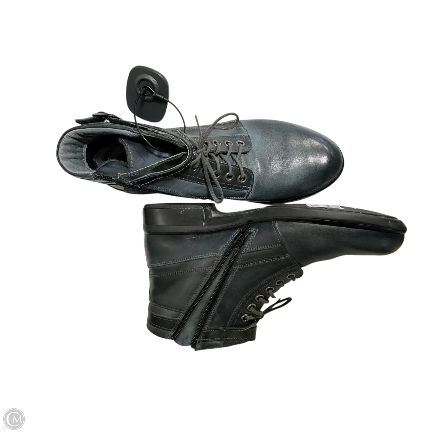 Boots Ankle Flats By Naot In Blue, Size: 7
