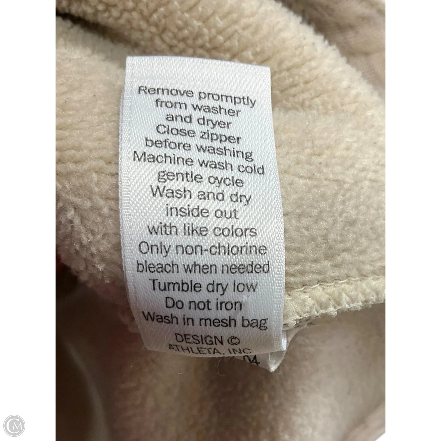 Athletic Top Long Sleeve Collar By Athleta In Beige, Size: S