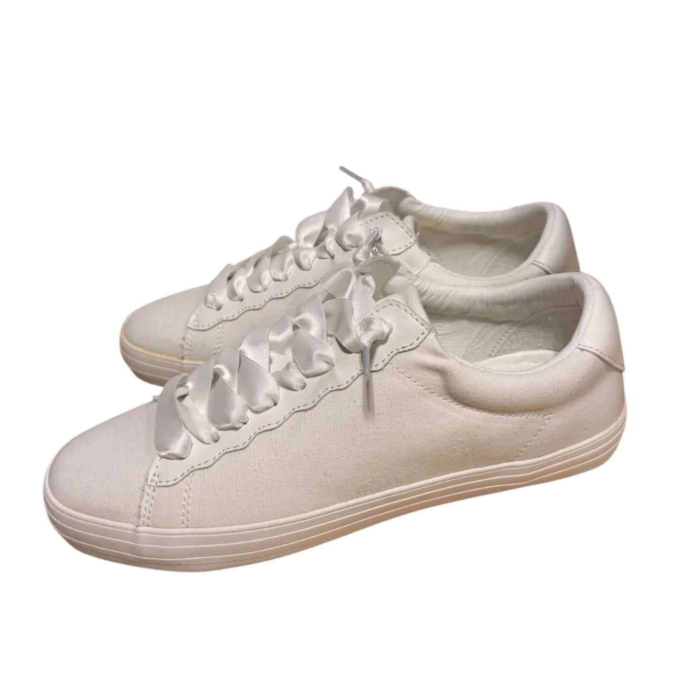 Shoes Athletic By Cmf In Cream, Size: 8