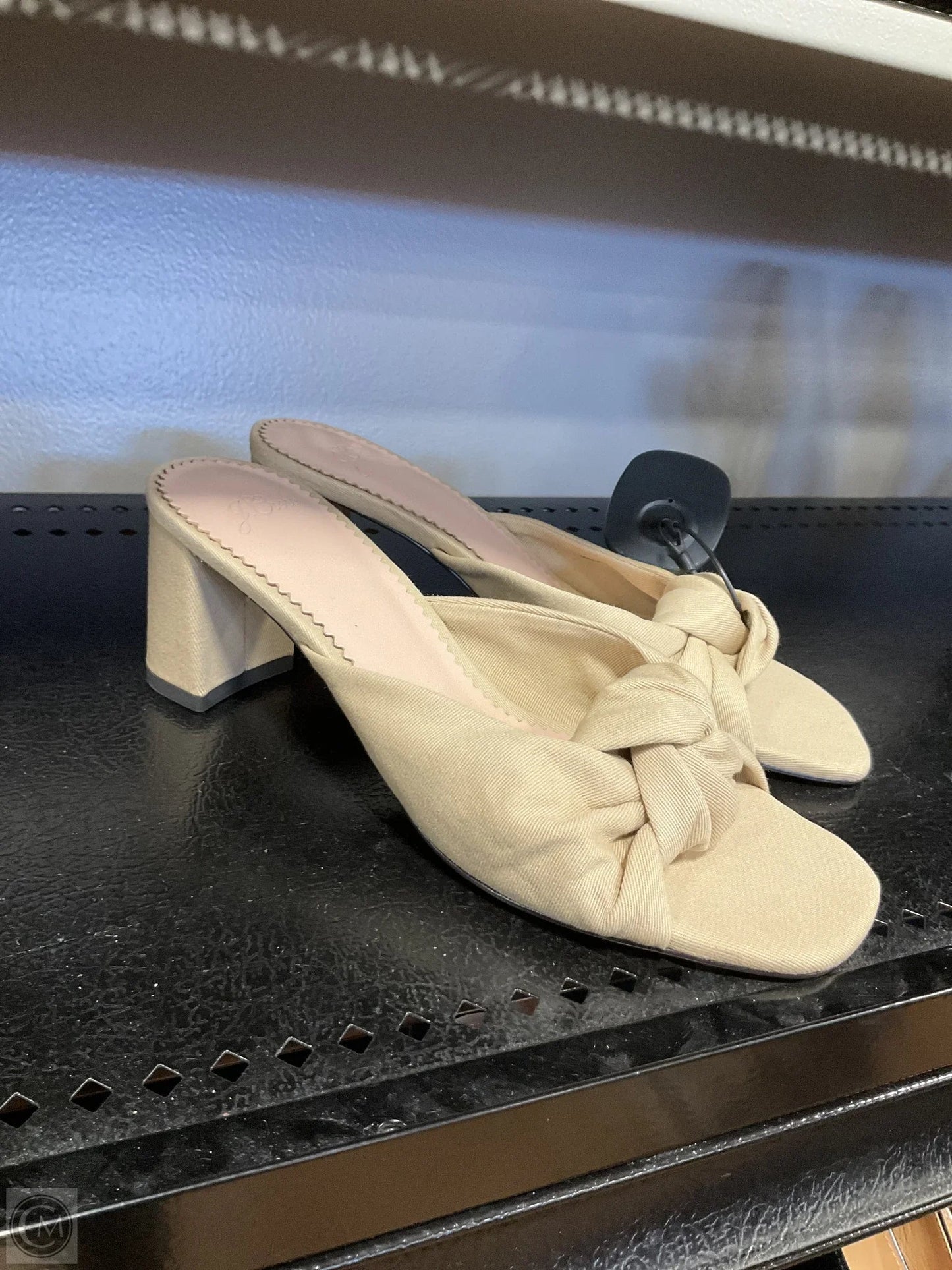 Shoes Heels Kitten By J. Crew In Tan, Size: 5.5