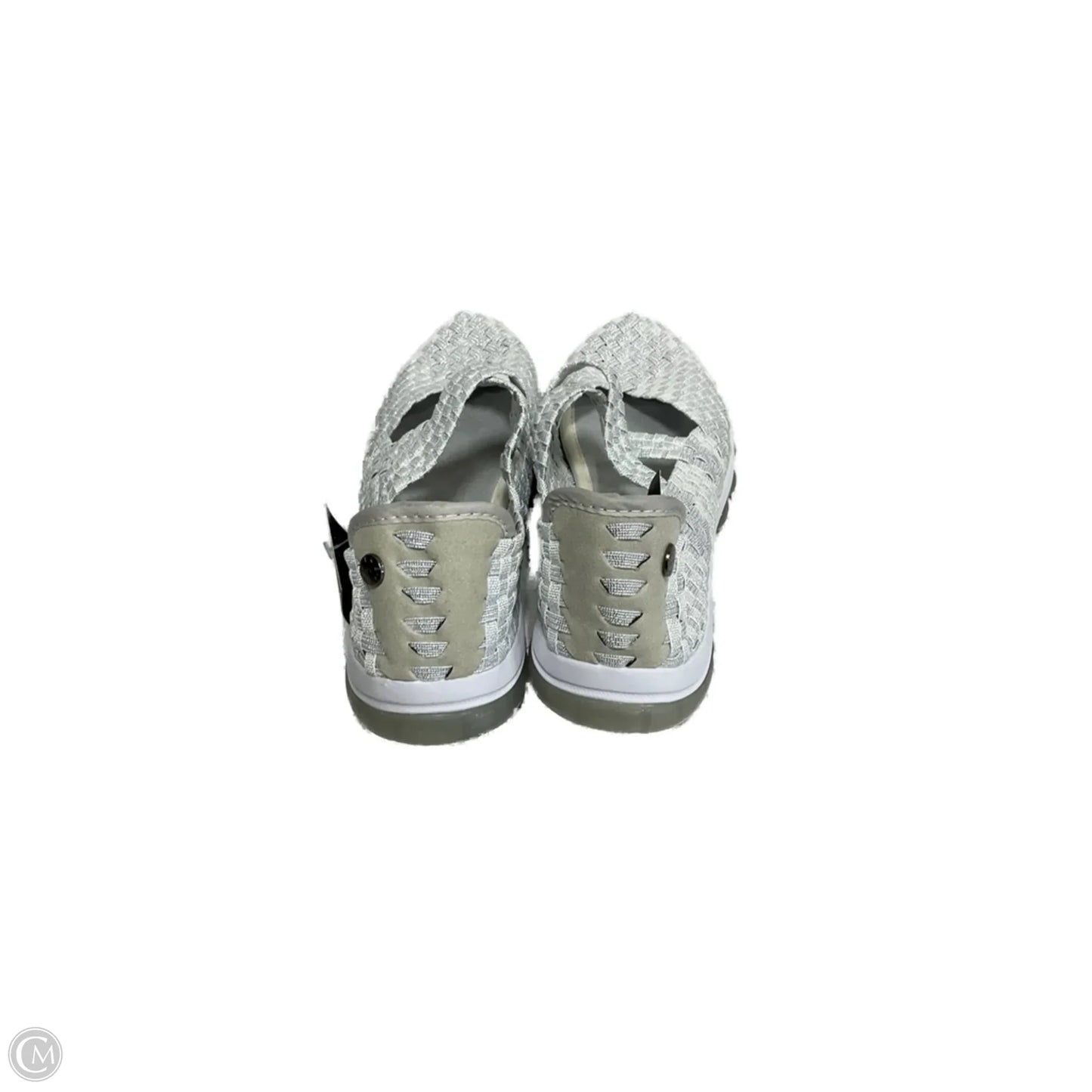 Shoes Flats By Bernie Mev In Silver, Size: 8.5