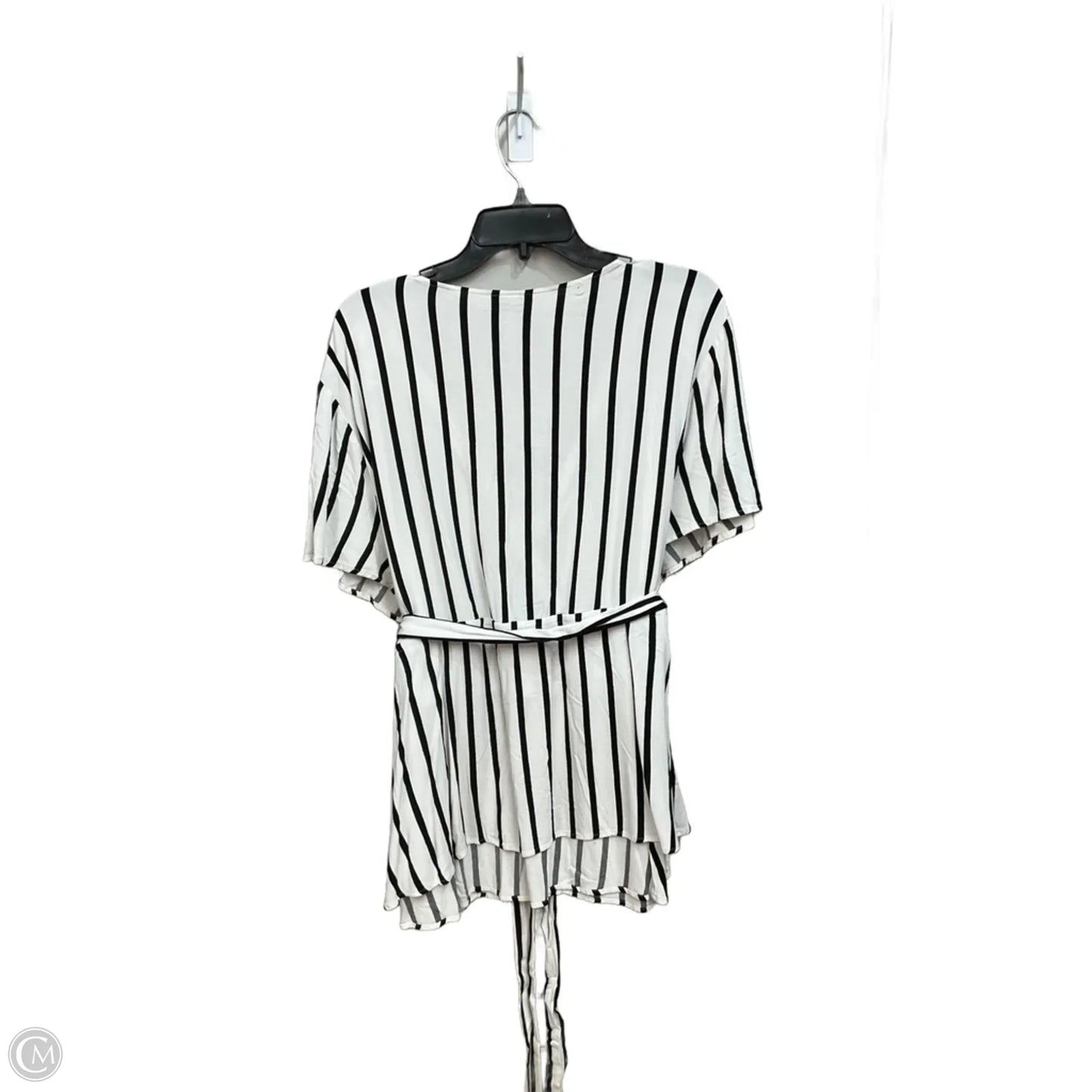 Top Short Sleeve By Ava & Viv In Black & White, Size: 3x