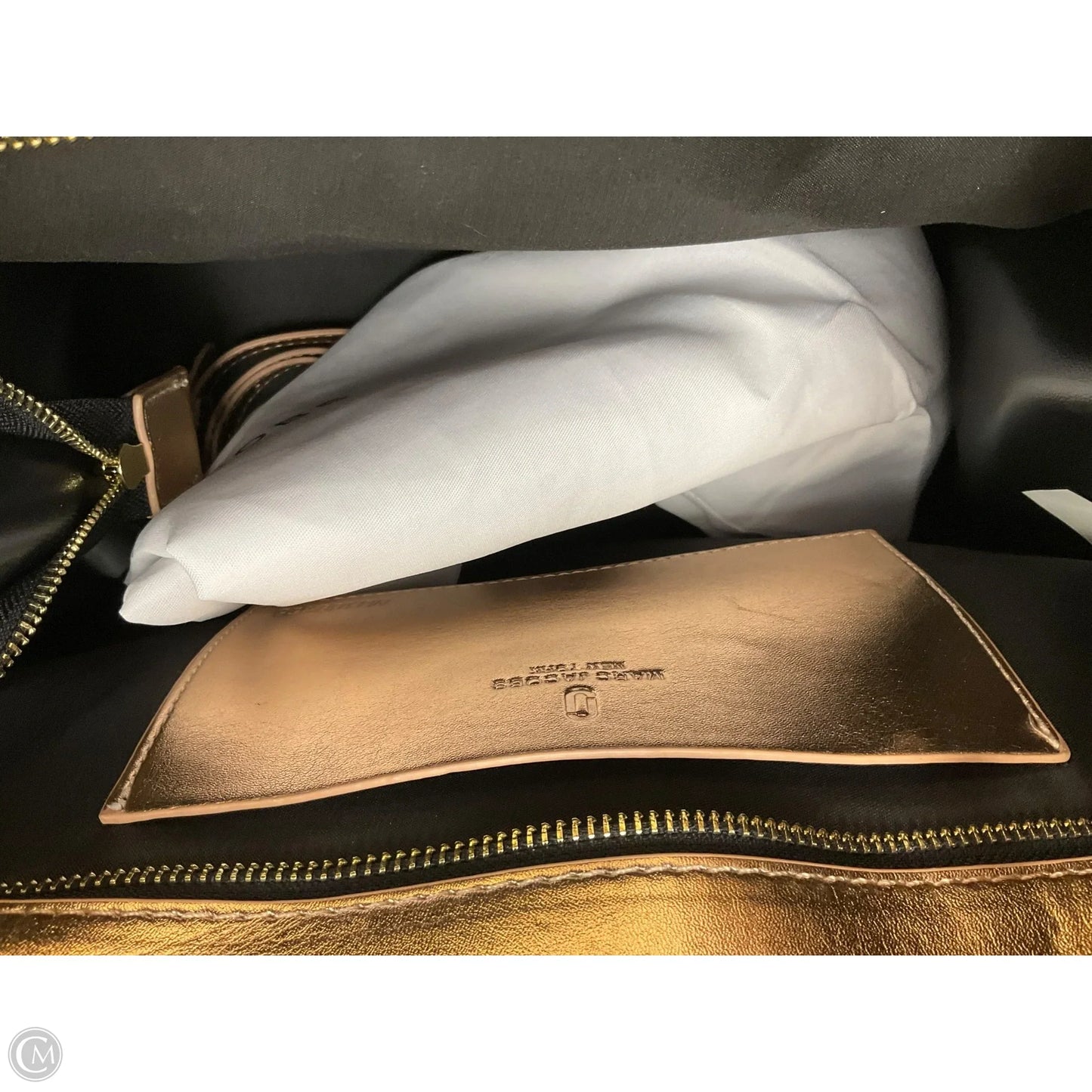 Tote Designer By Marc Jacobs, Size: Medium