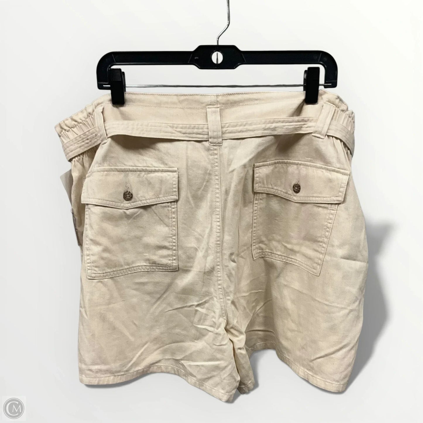Shorts By Old Navy In Cream, Size: 16