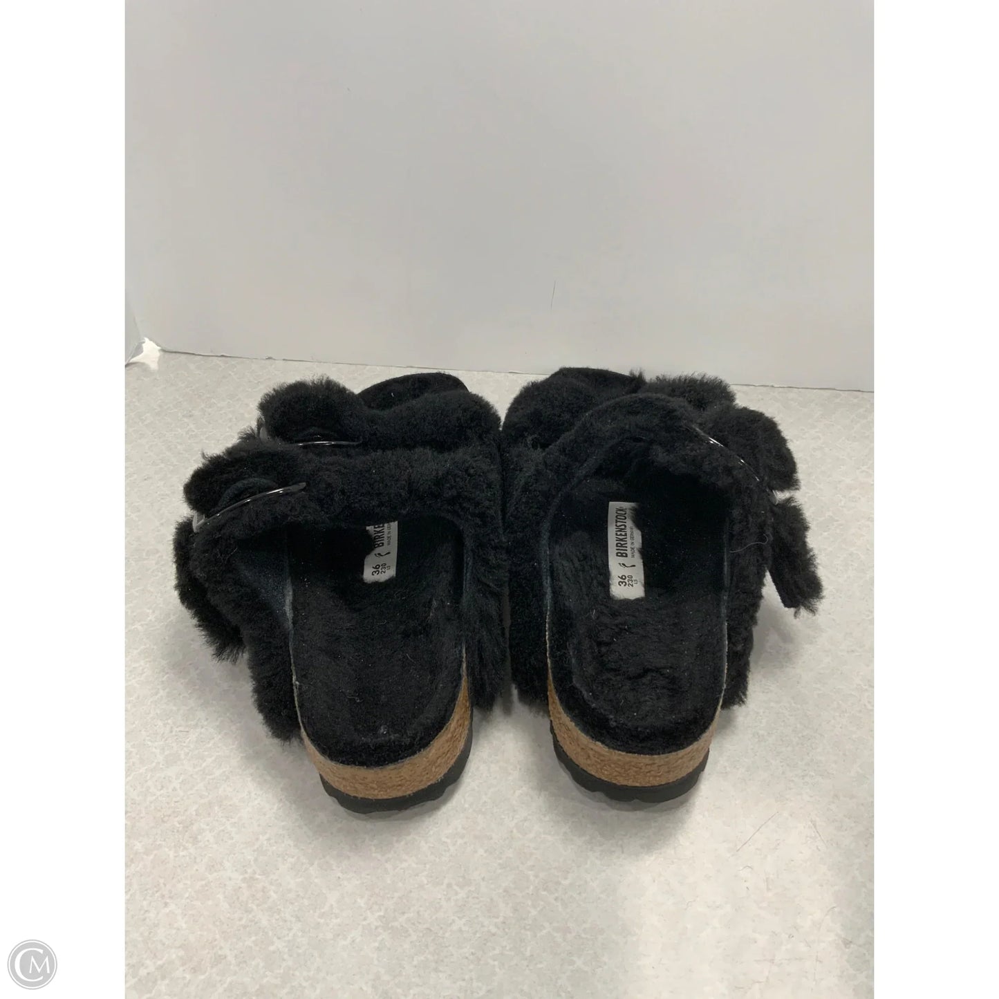Sandals Flats By Birkenstock In Black, Size: 5