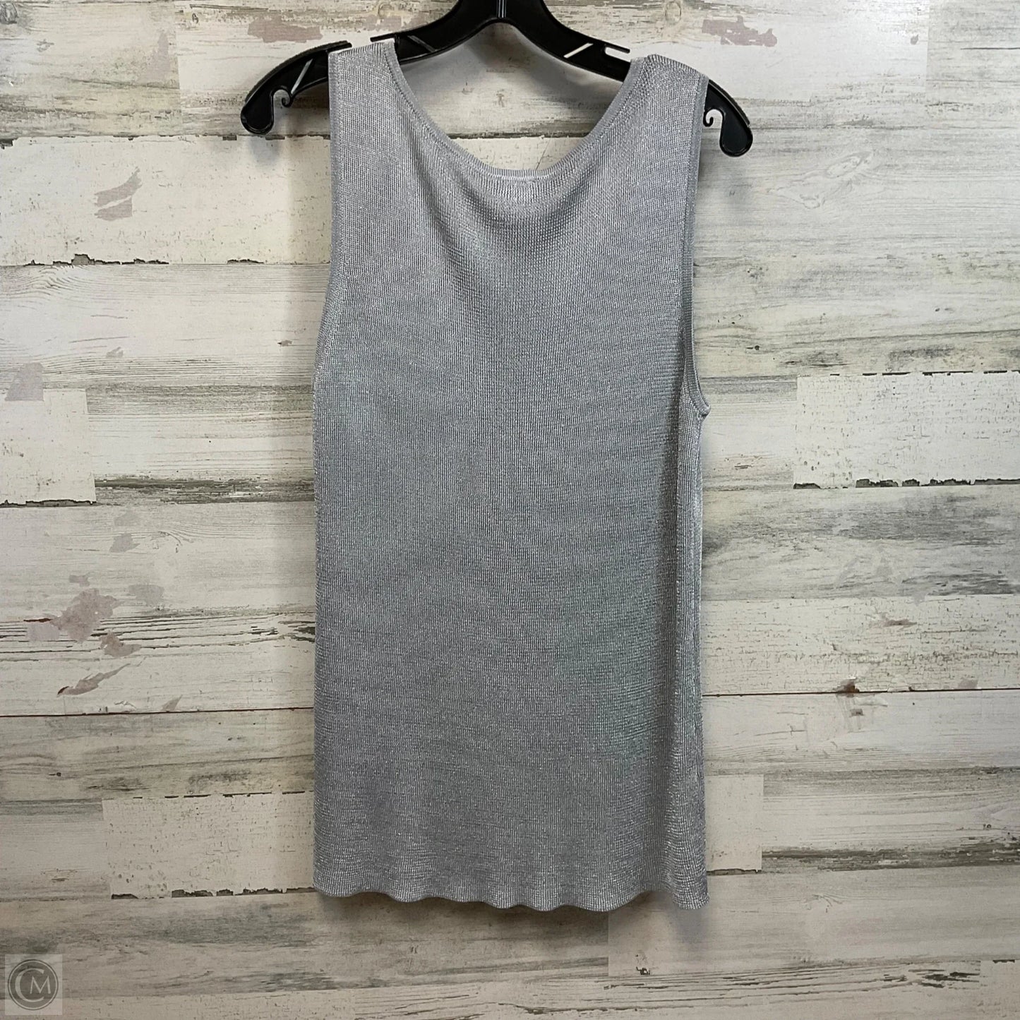 Top Sleeveless By Chicos In Grey, Size: L