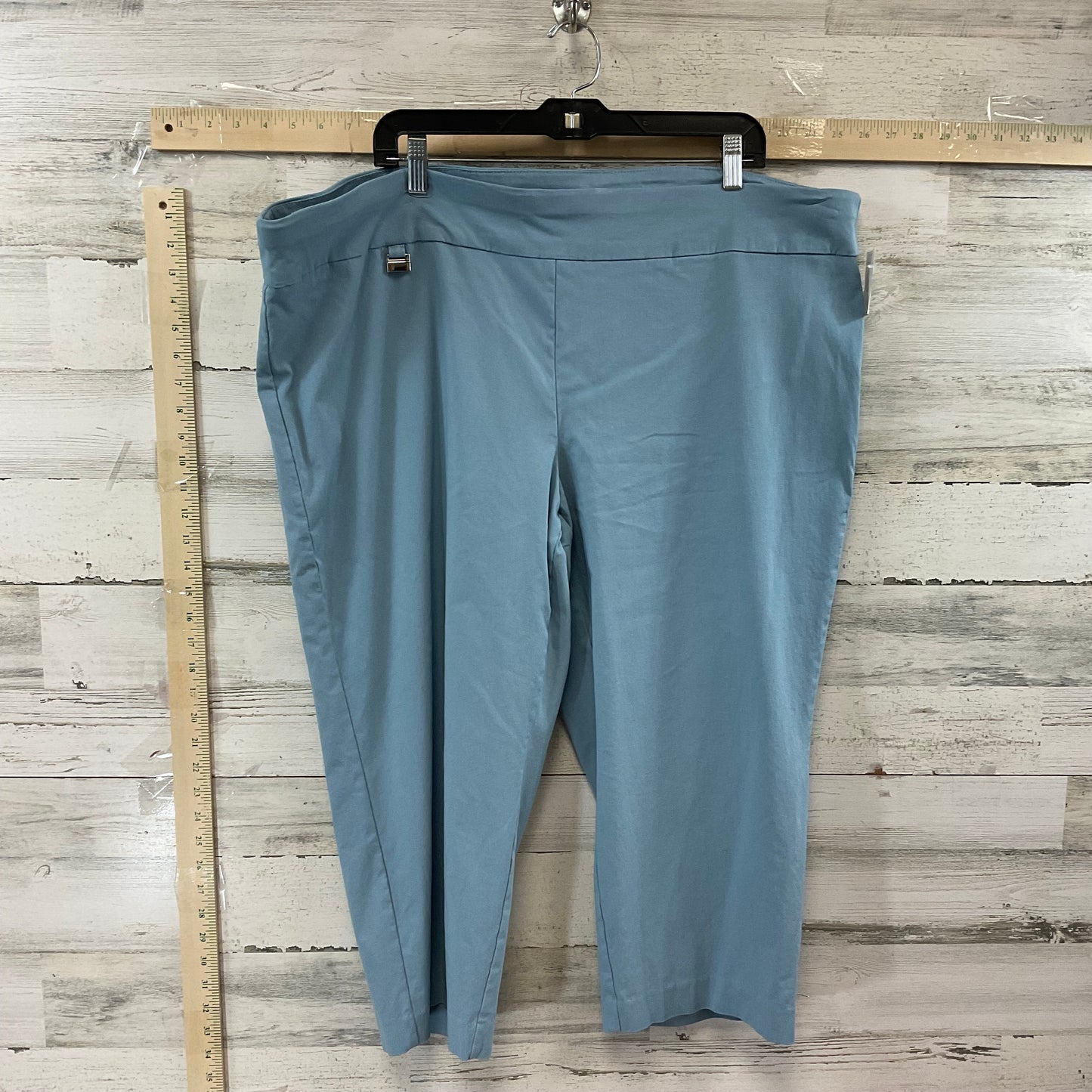 Capris By Alfani Size: 26