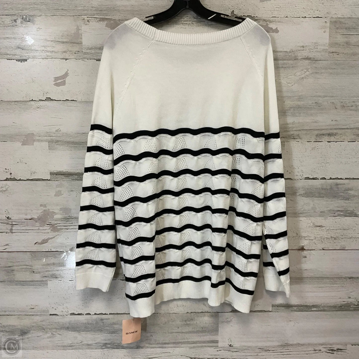 Sweater By BLOOMCHIC In White, Size: Xl
