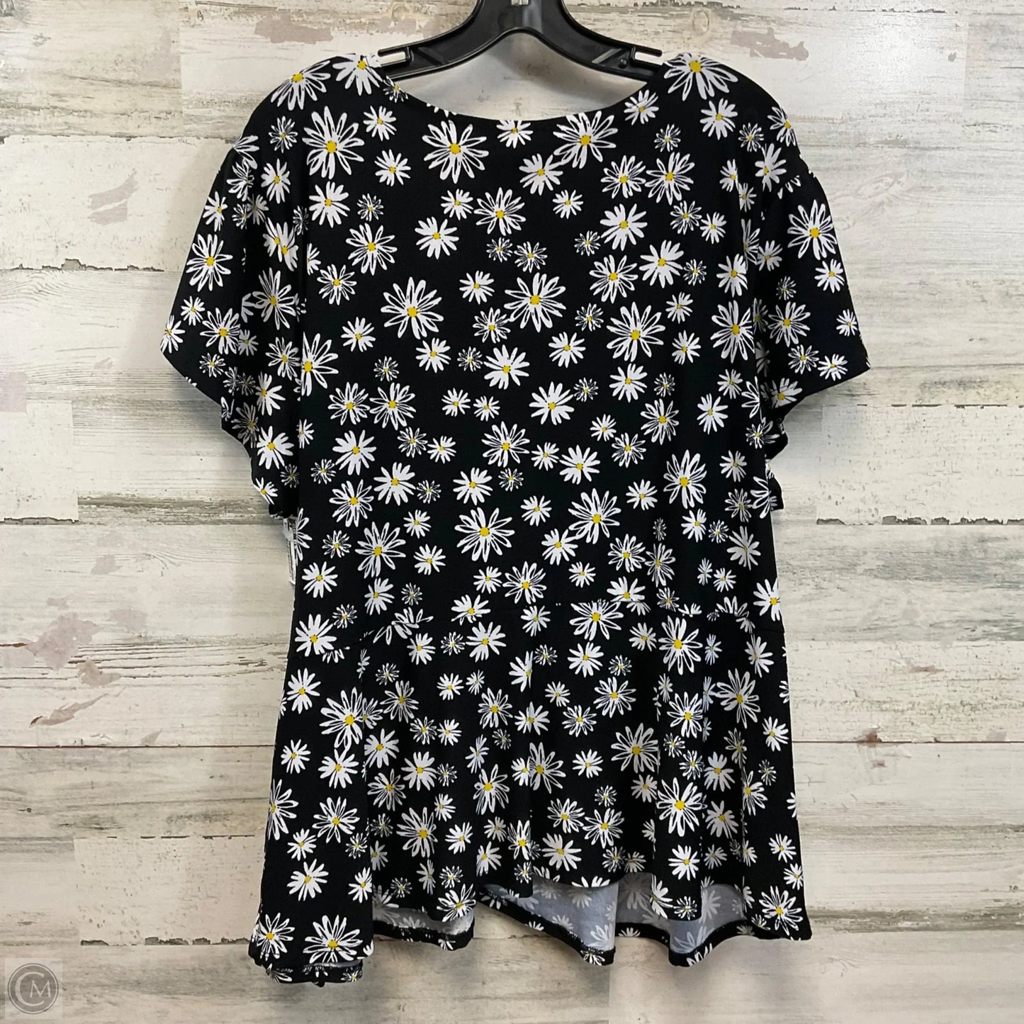 Top Short Sleeve Basic By Auw In Black, Size: 3x