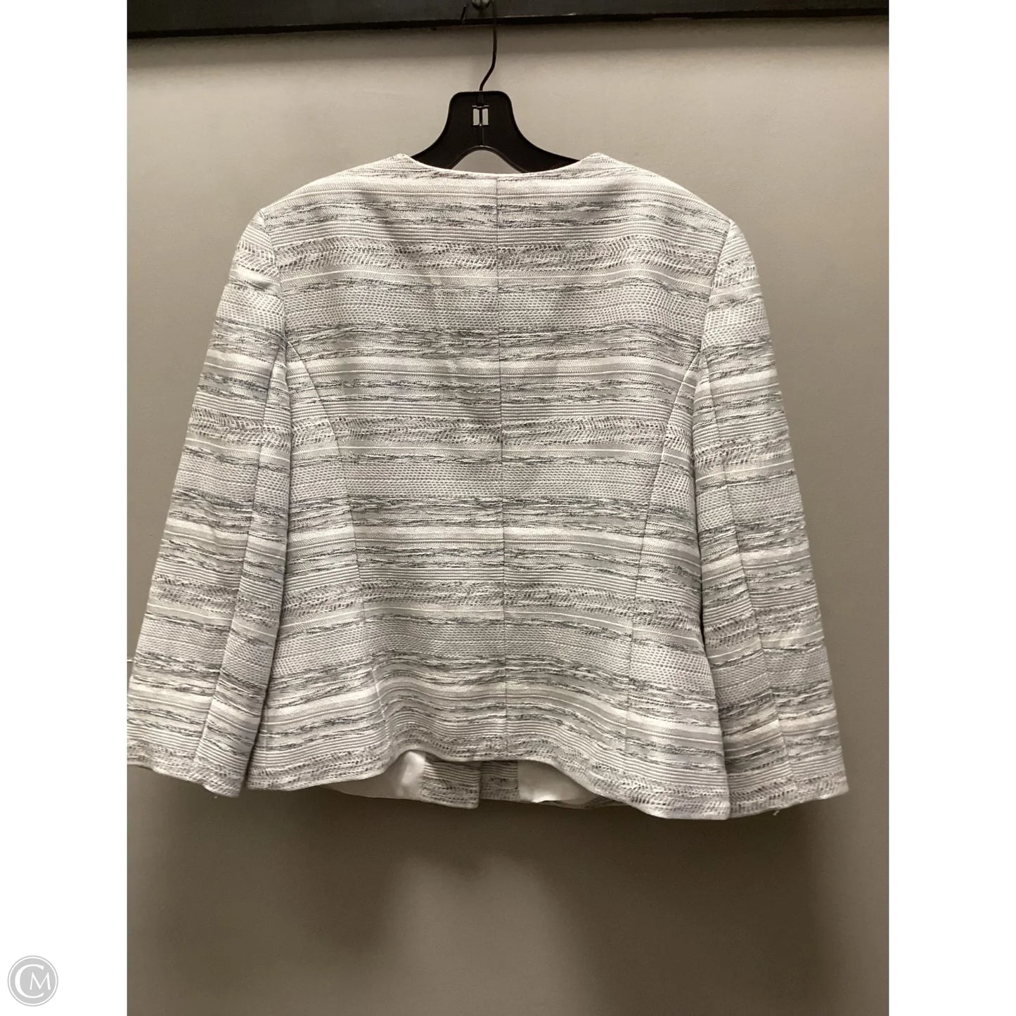 Blazer By Ann Taylor In Grey, Size: L