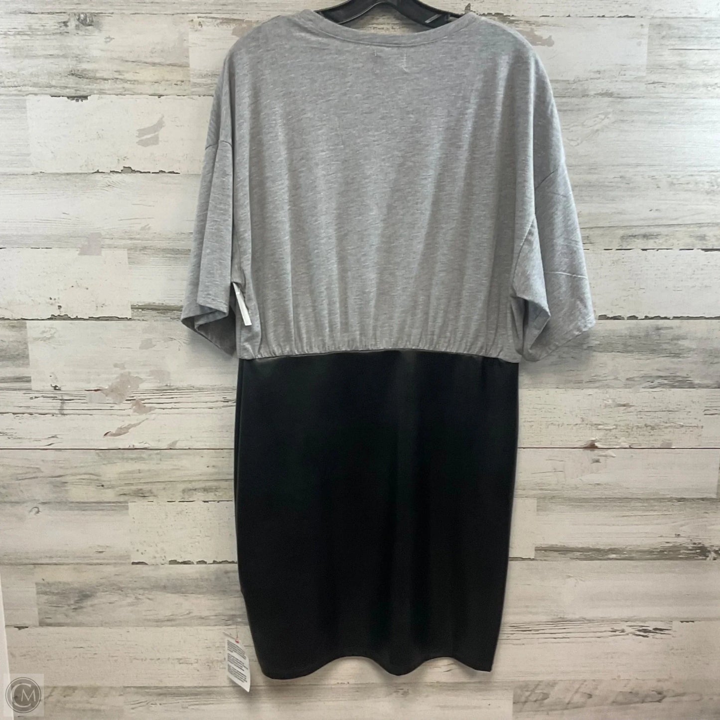 Dress Casual Short By Asos In Black & Grey, Size: Xl