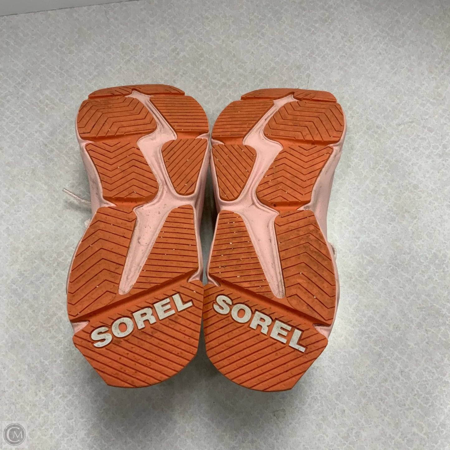 Shoes Sneakers By Sorel In White, Size: 8.5