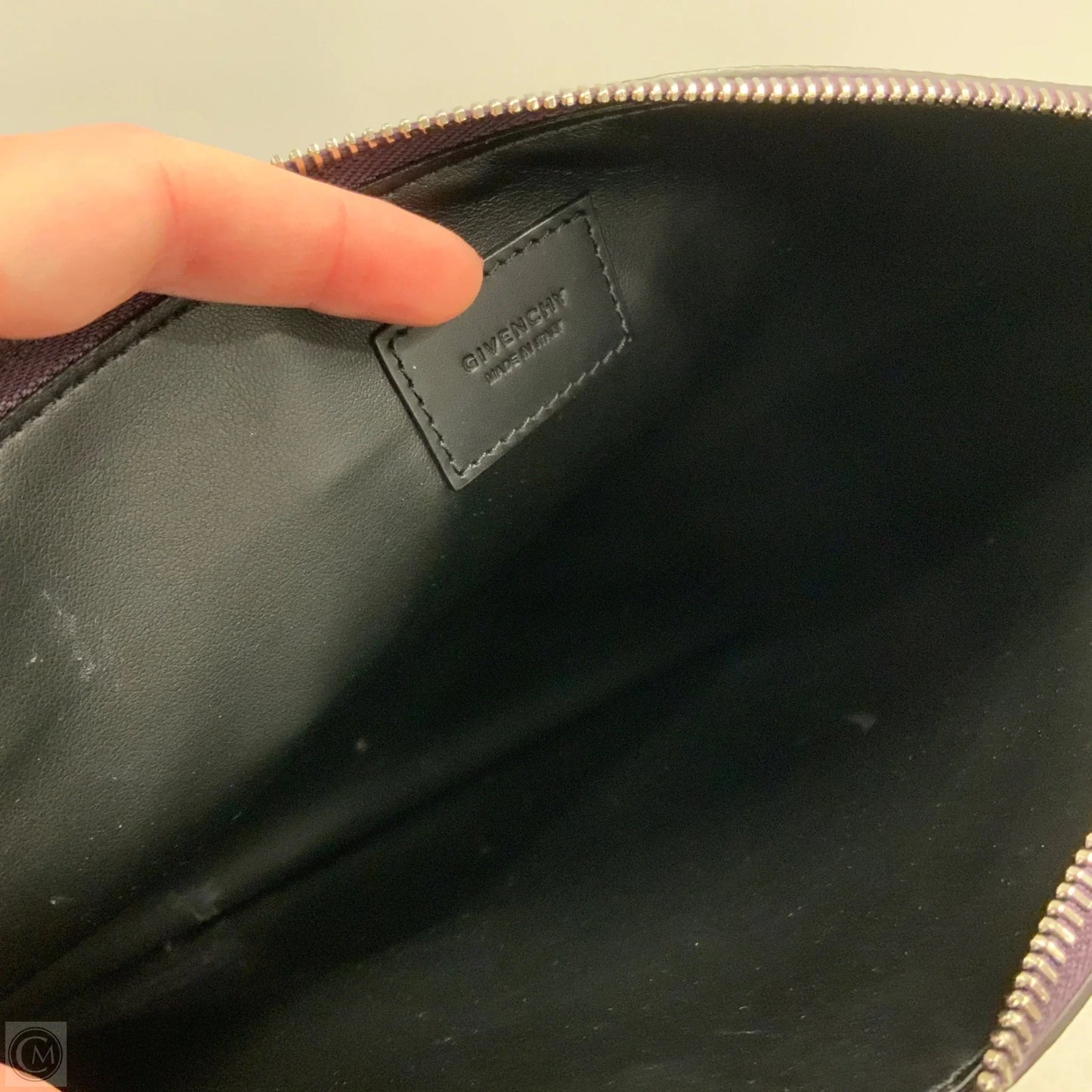 Handbag Luxury Designer By Givenchy, Size: Small