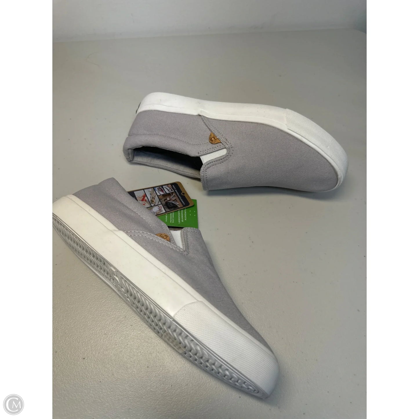 Shoes Flats By Lamo In Grey, Size: 6.5