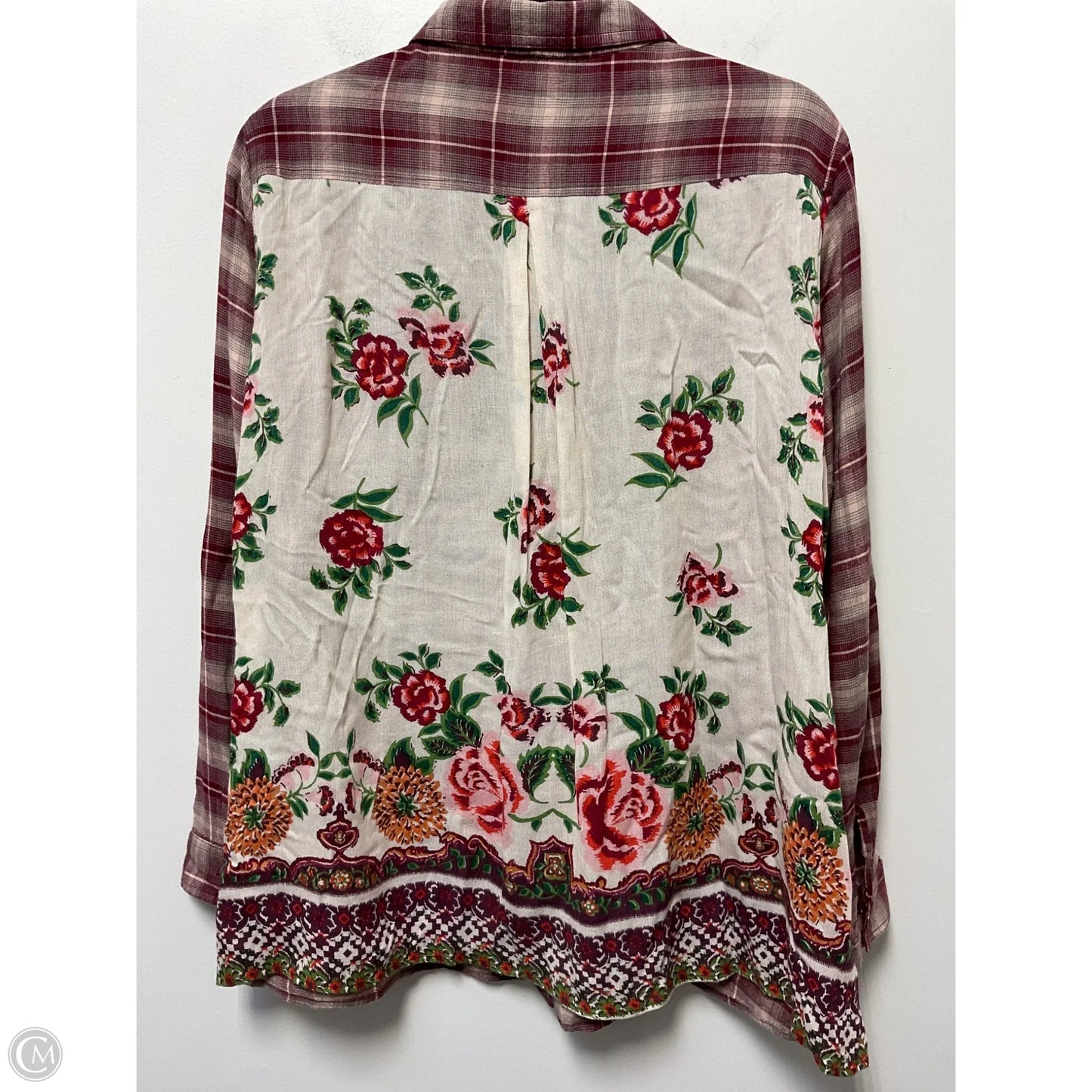 Top Long Sleeve By Clothes Mentor In Plaid Pattern, Size: S