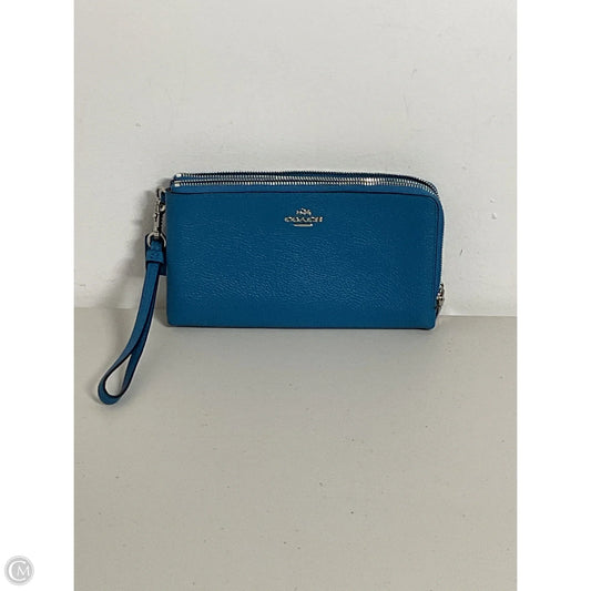 Wristlet Designer By Coach, Size: Large