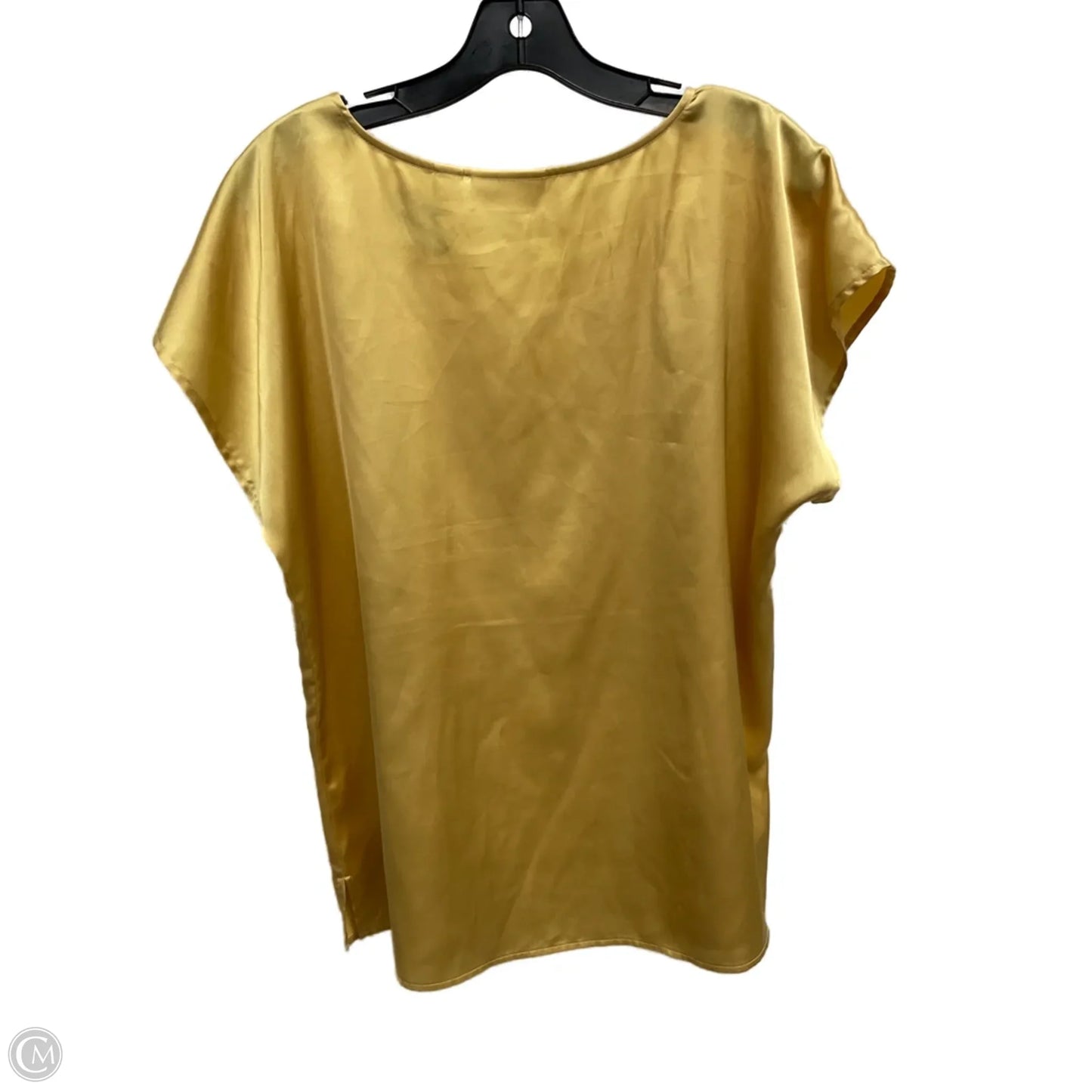 Top Sleeveless By Chicos In Gold, Size: L