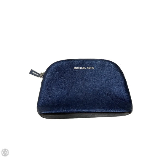 Makeup Bag Designer By Michael Kors, Size: Medium