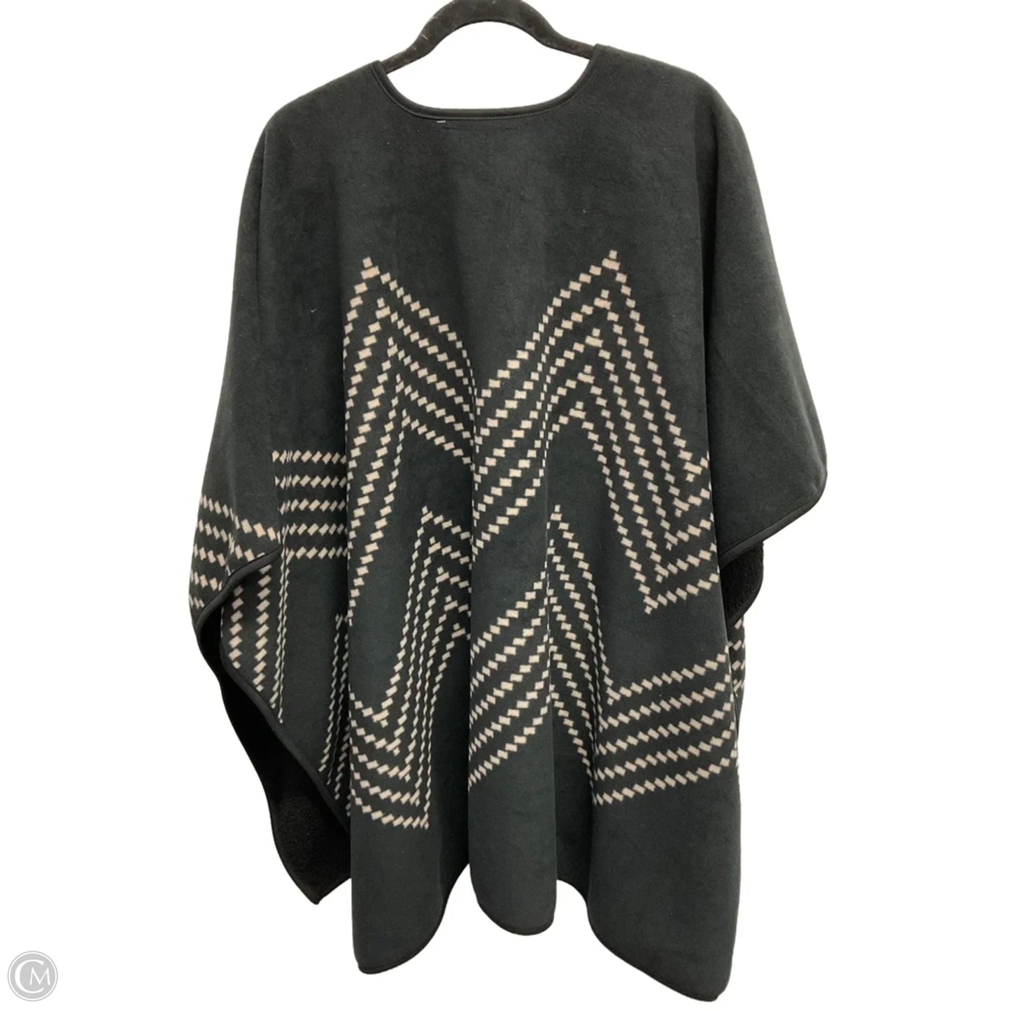 Shawl By Clothes Mentor In Black